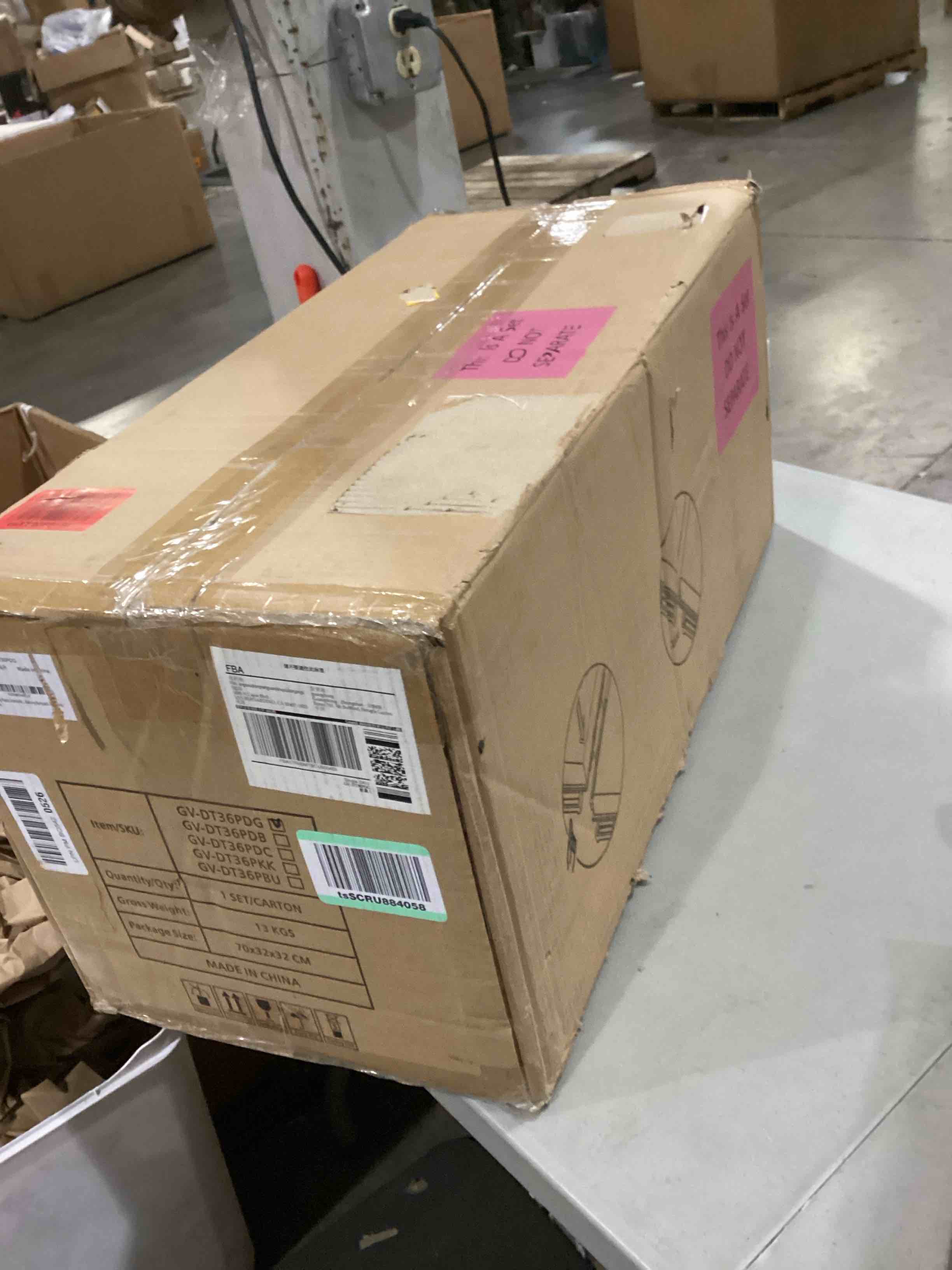 https://s3.amazonaws.com/lotting-images-prod/bidfta/BLU6862671_1730837826466.jpeg