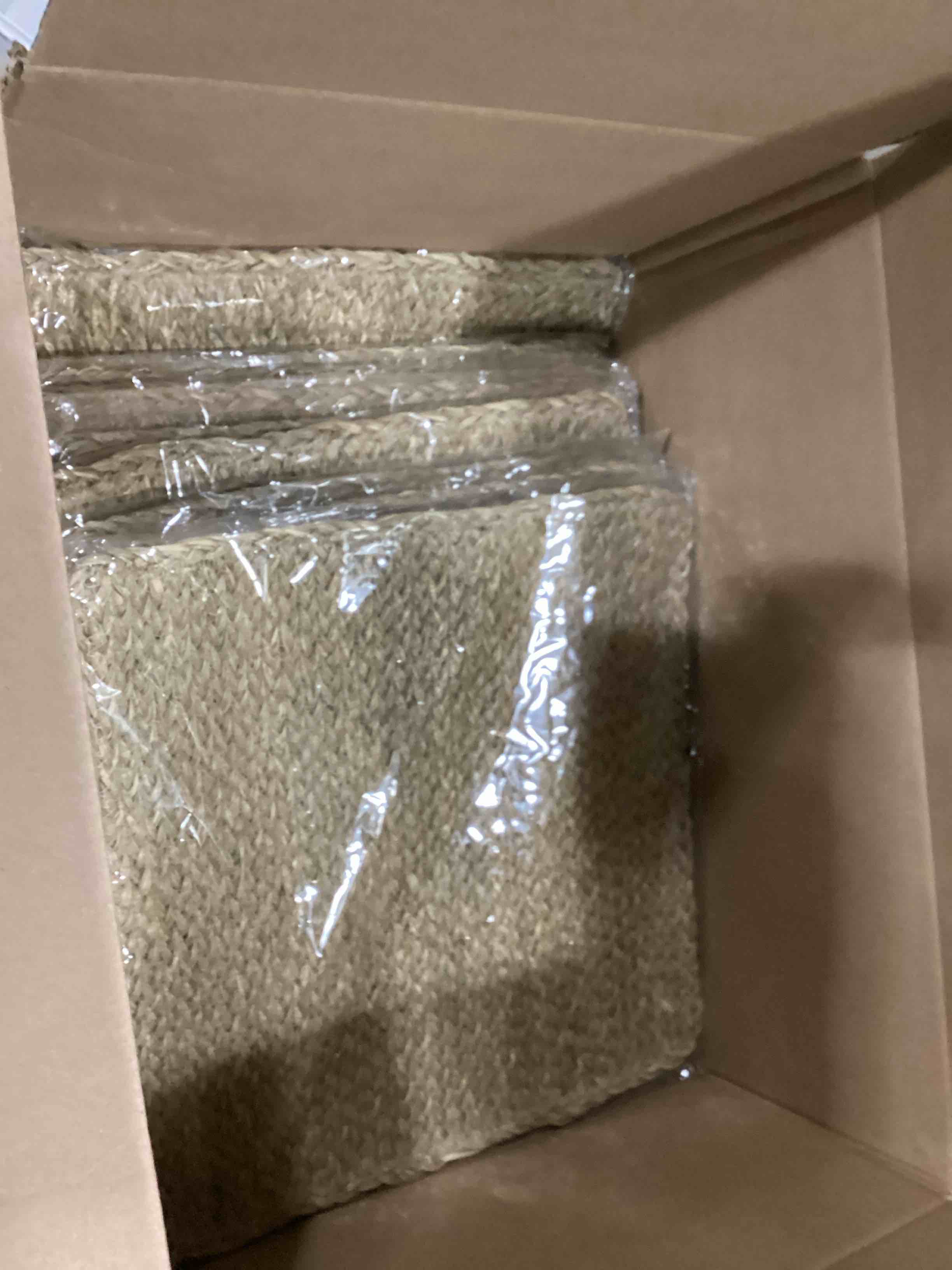https://s3.amazonaws.com/lotting-images-prod/bidfta/BLU6862745_1730904202810.jpeg