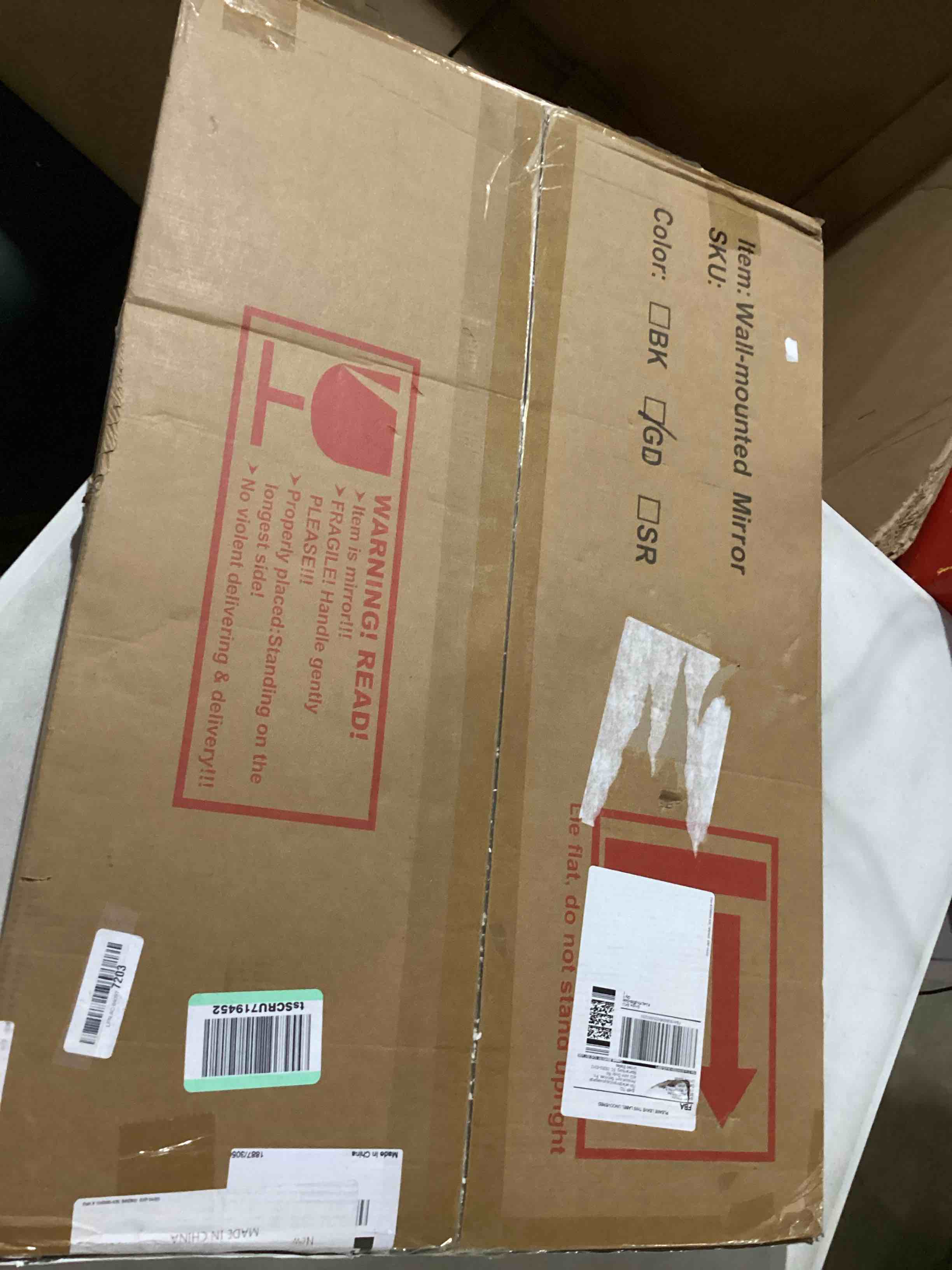 https://s3.amazonaws.com/lotting-images-prod/bidfta/BLU6863273_1730837301914.jpeg