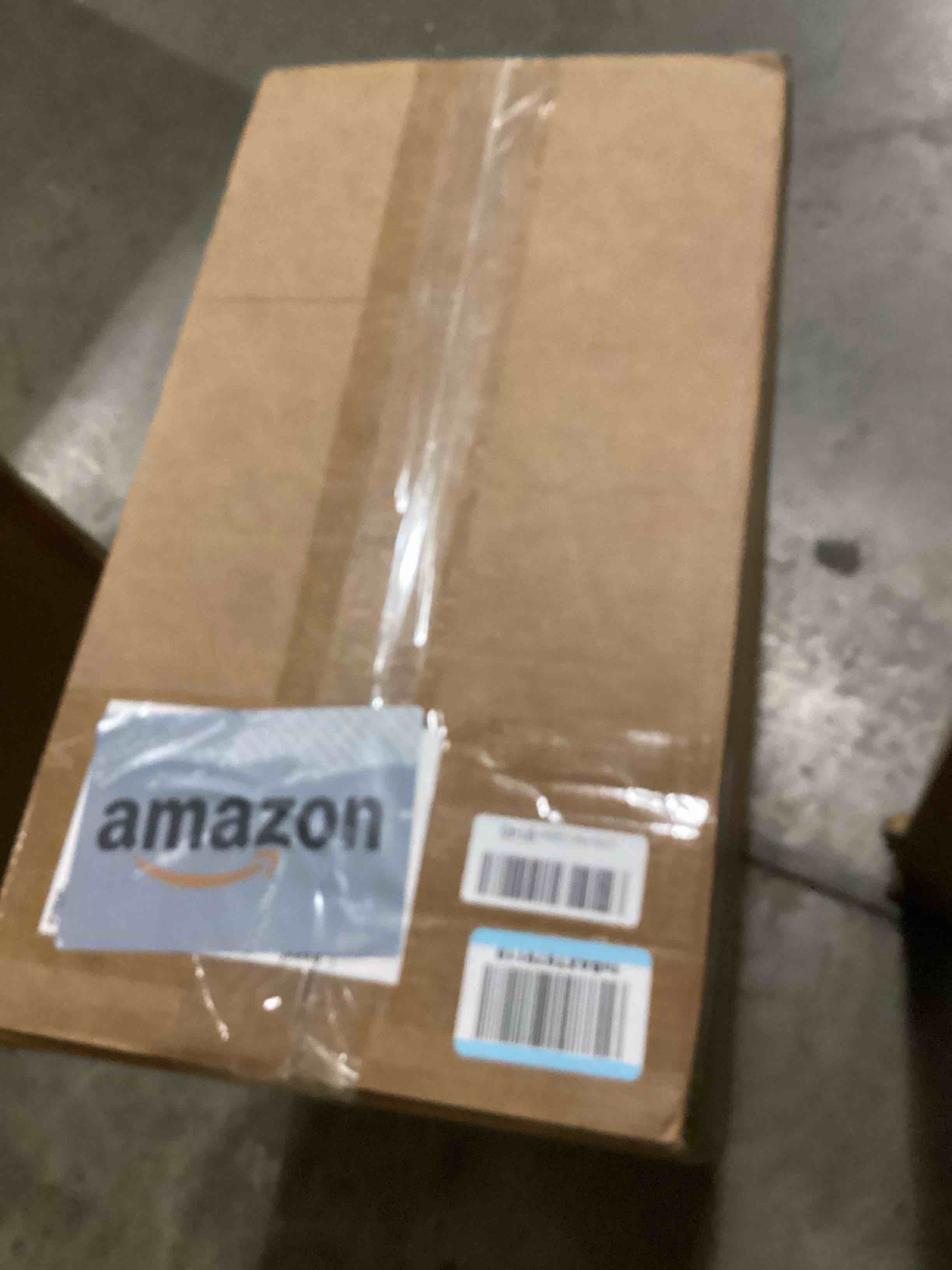https://s3.amazonaws.com/lotting-images-prod/bidfta/BLU6863562_1731008028067.jpeg