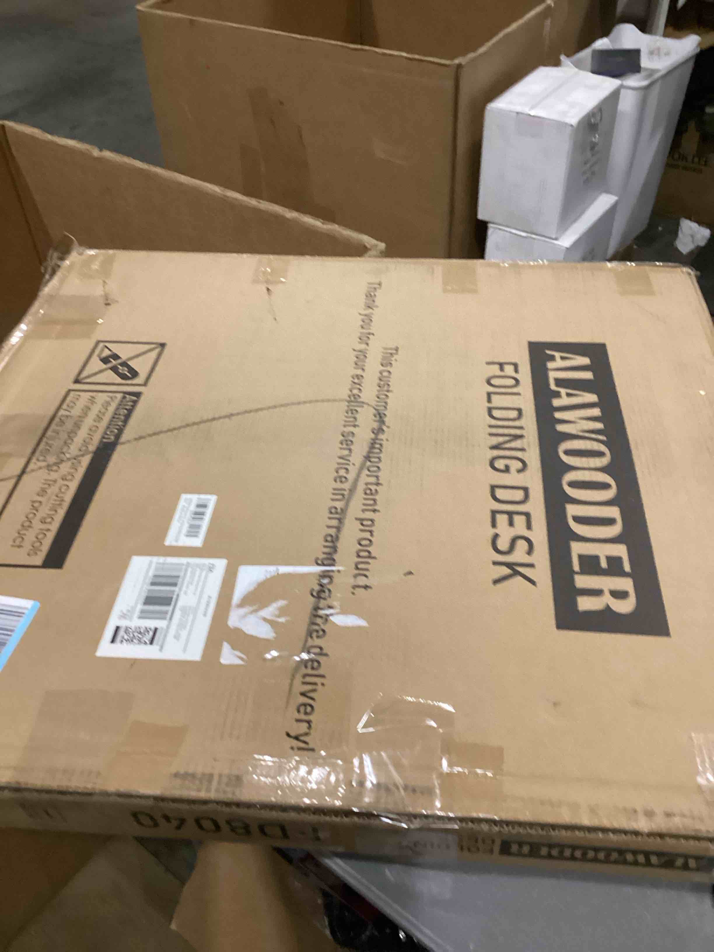 https://s3.amazonaws.com/lotting-images-prod/bidfta/BLU6865163_1730745583586.jpeg
