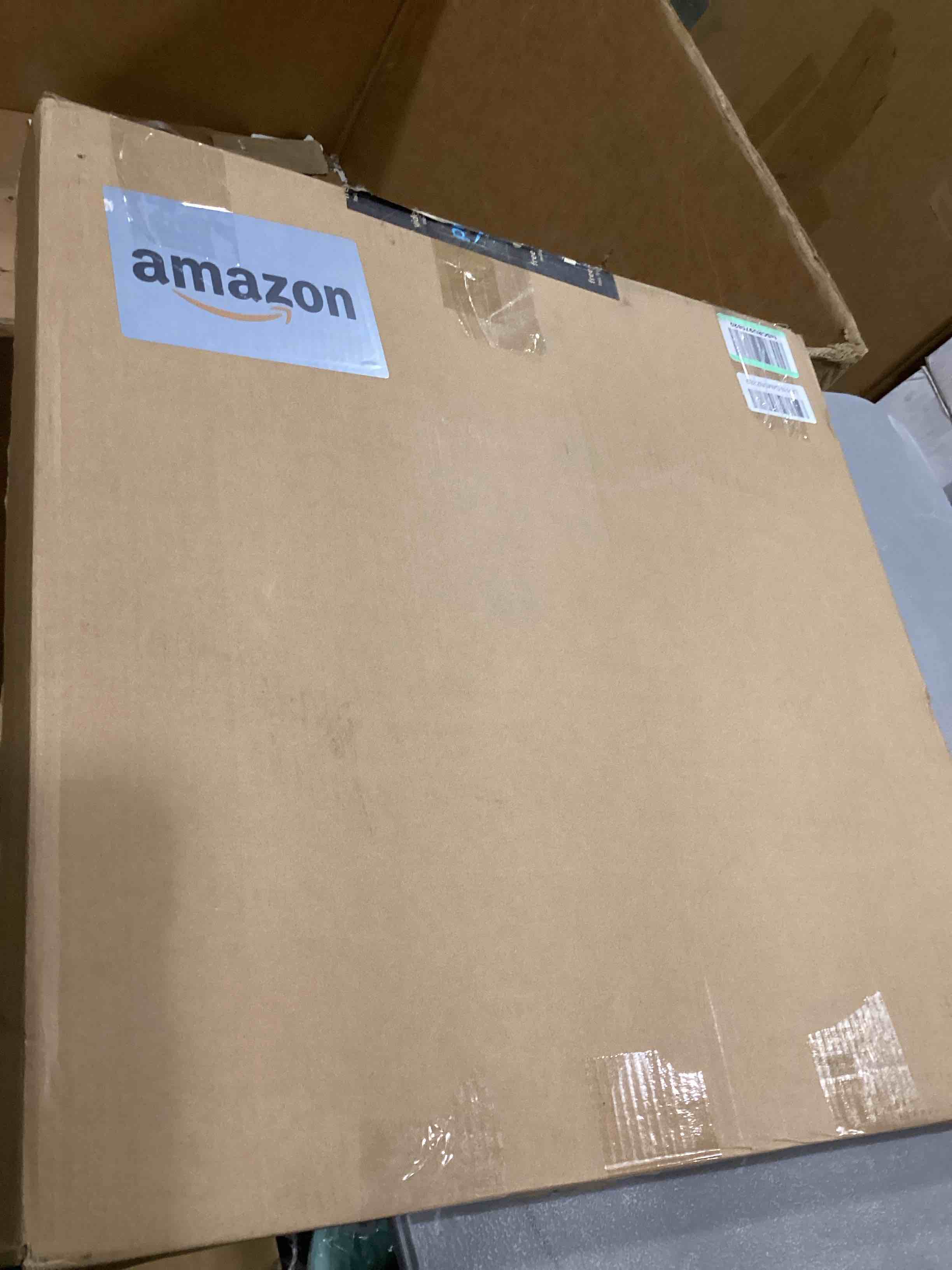 https://s3.amazonaws.com/lotting-images-prod/bidfta/BLU6865221_1730809978047.jpeg