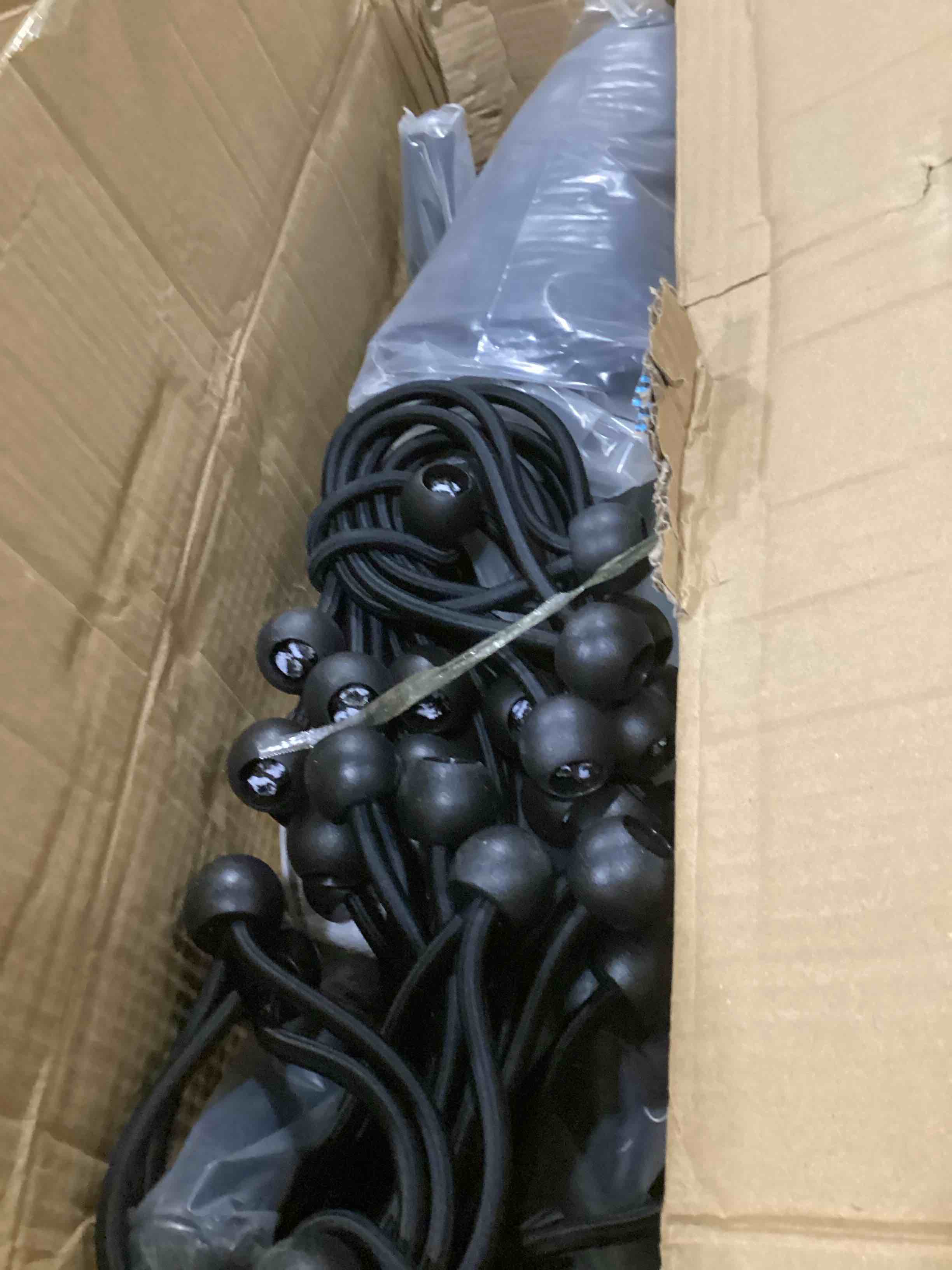 https://s3.amazonaws.com/lotting-images-prod/bidfta/BLU6865358_1730837522768.jpeg