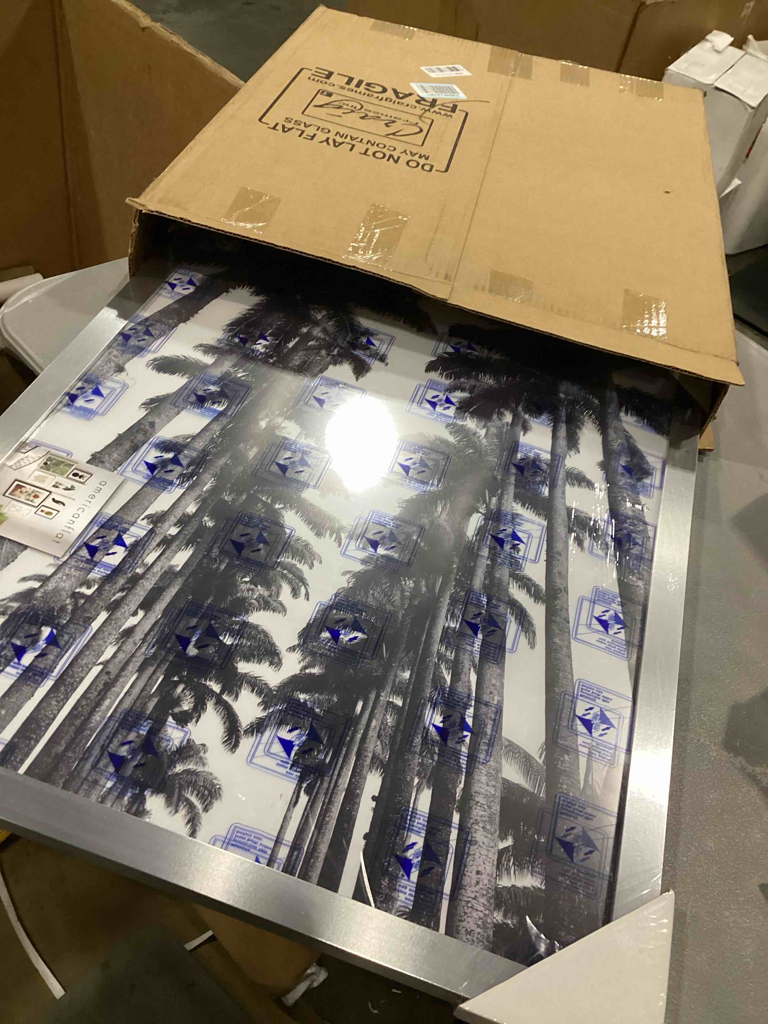 https://s3.amazonaws.com/lotting-images-prod/bidfta/BLU6865448_1730907729031.jpeg