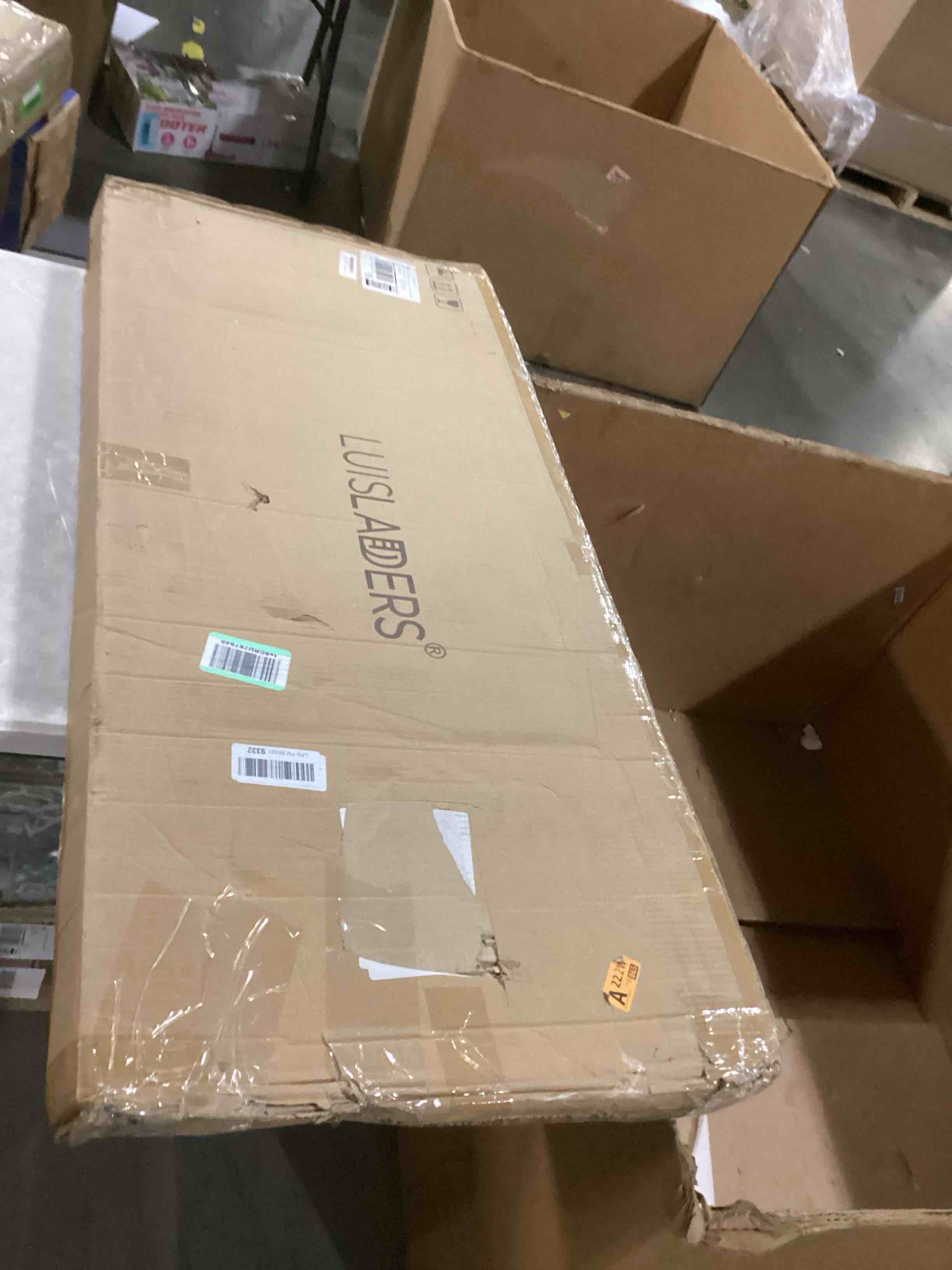 https://s3.amazonaws.com/lotting-images-prod/bidfta/BLU6866350_1730814804785.jpeg