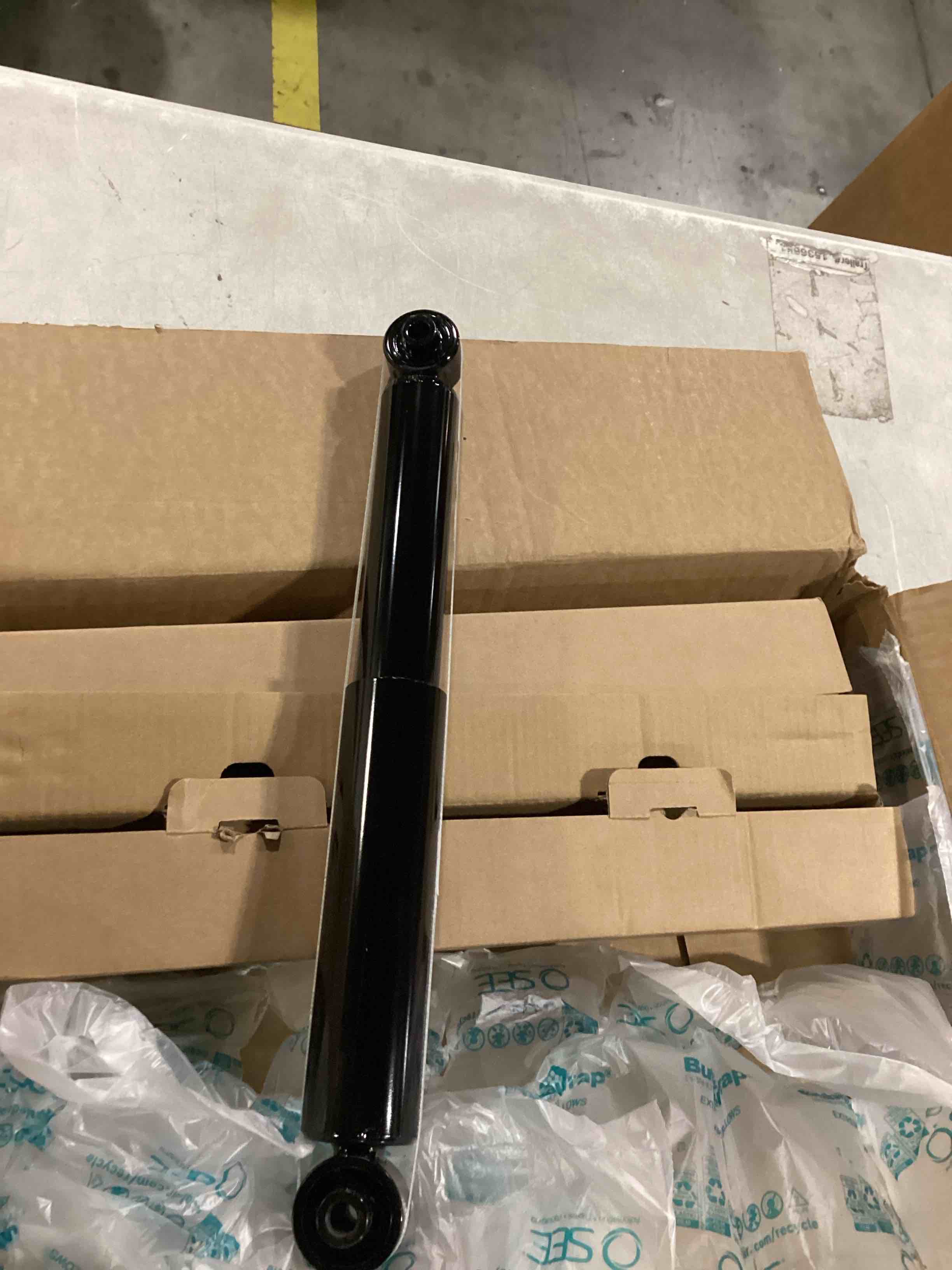 https://s3.amazonaws.com/lotting-images-prod/bidfta/BLU6867069_1731688340180.jpeg