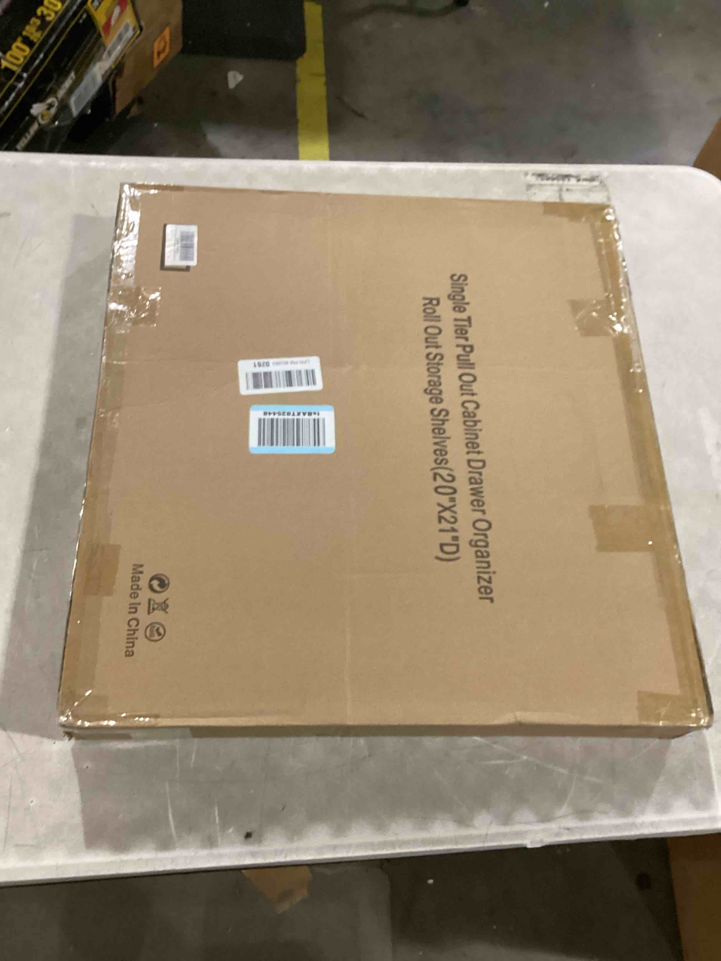 https://s3.amazonaws.com/lotting-images-prod/bidfta/BLU6867096_1731693851937.jpeg