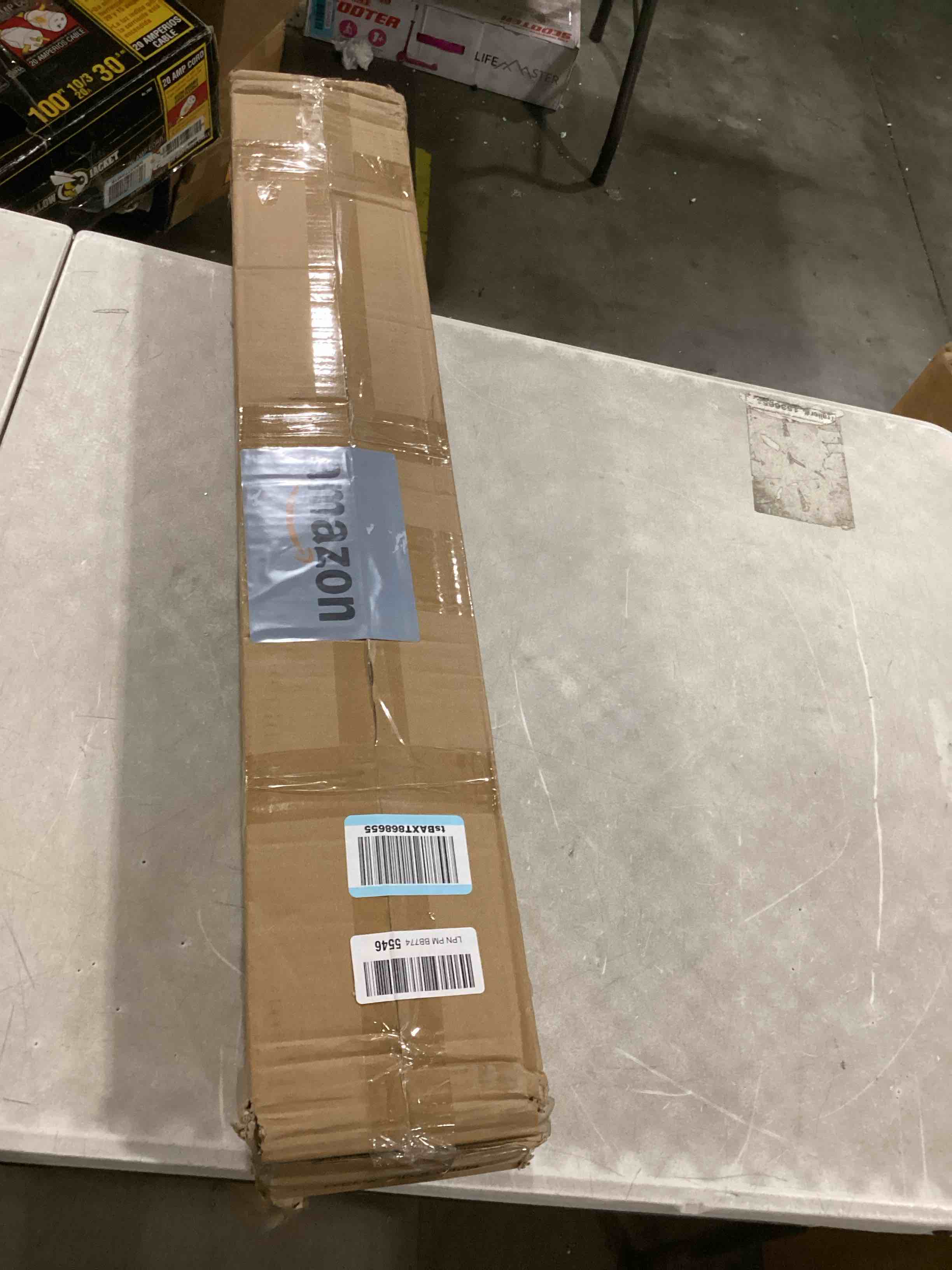 https://s3.amazonaws.com/lotting-images-prod/bidfta/BLU6867135_1731933898354.jpeg