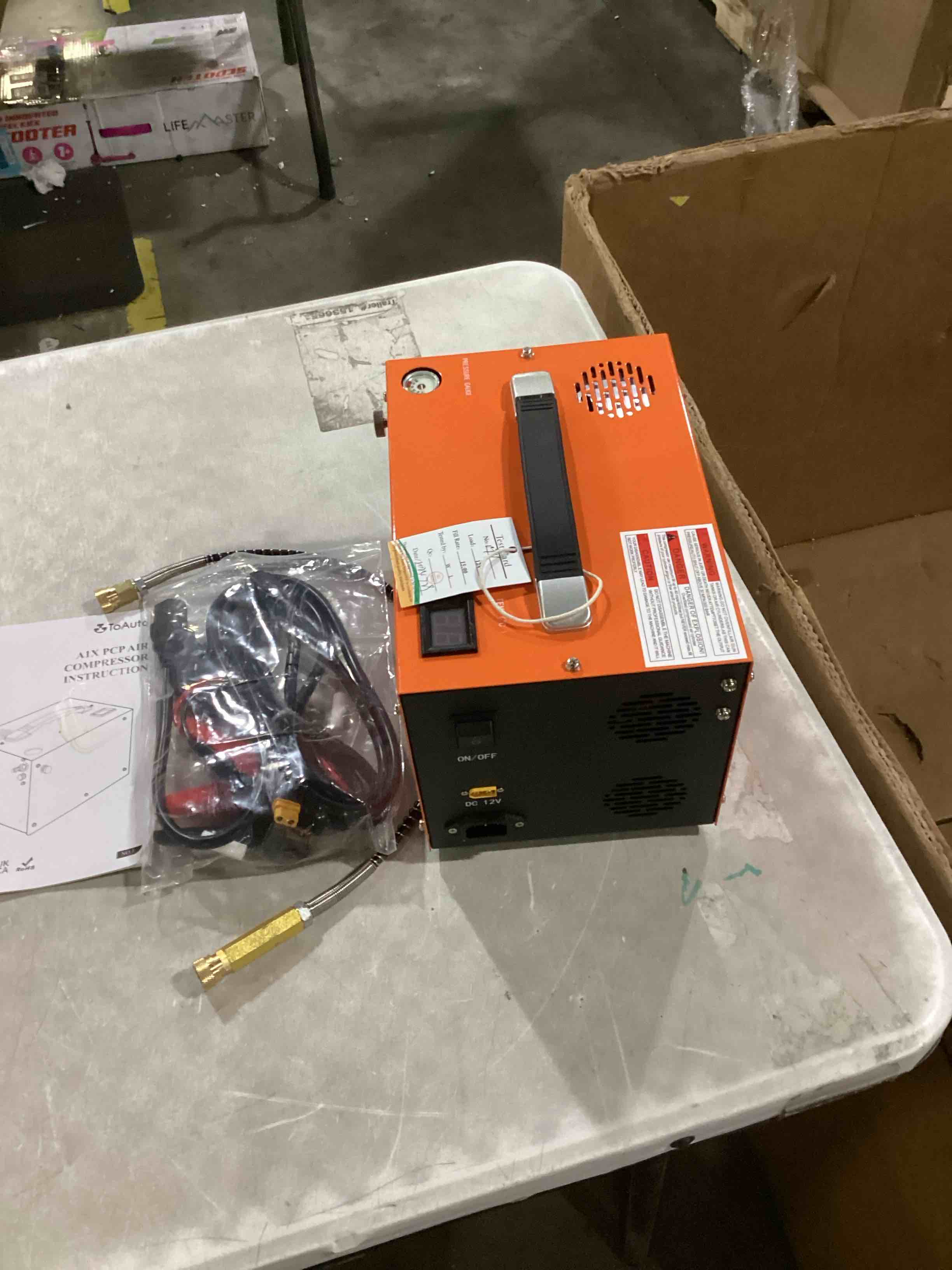 https://s3.amazonaws.com/lotting-images-prod/bidfta/BLU6867156_1731937203227.jpeg