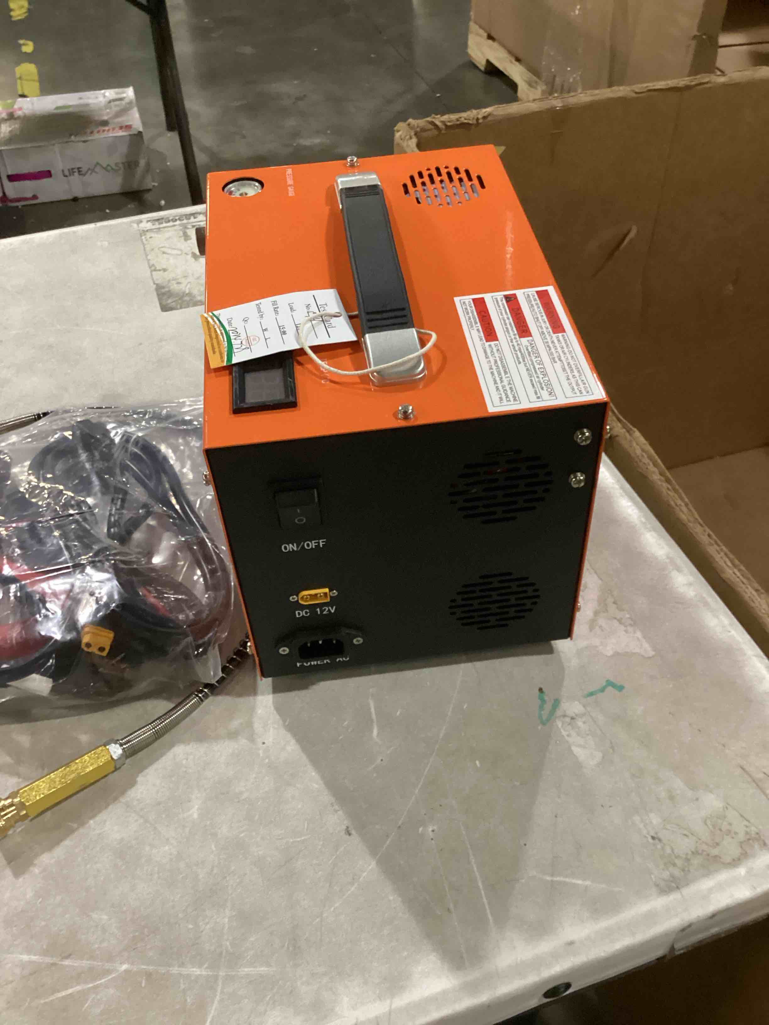 https://s3.amazonaws.com/lotting-images-prod/bidfta/BLU6867156_1731937205647.jpeg