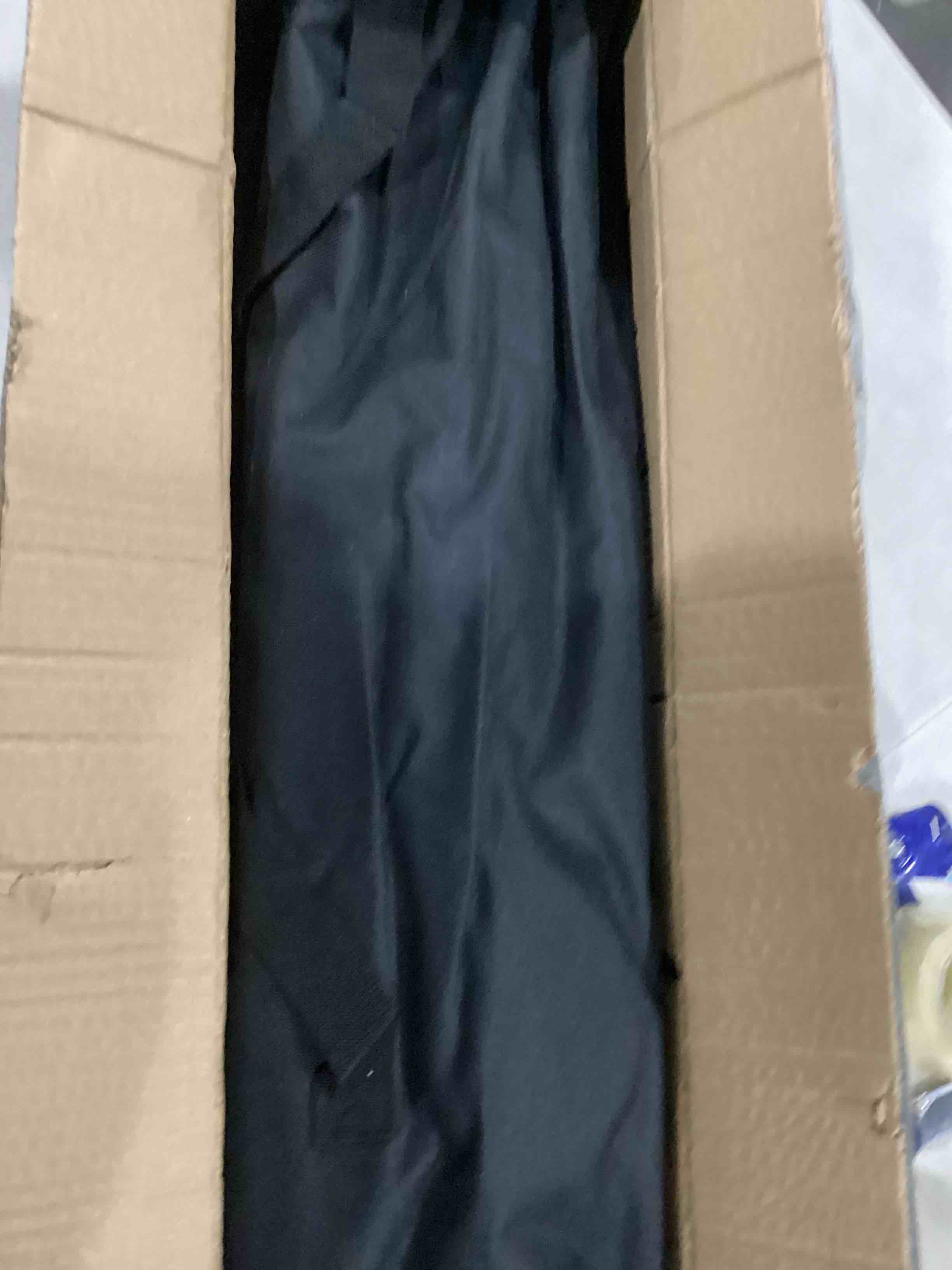 https://s3.amazonaws.com/lotting-images-prod/bidfta/BLU6868007_1730460280840.jpeg
