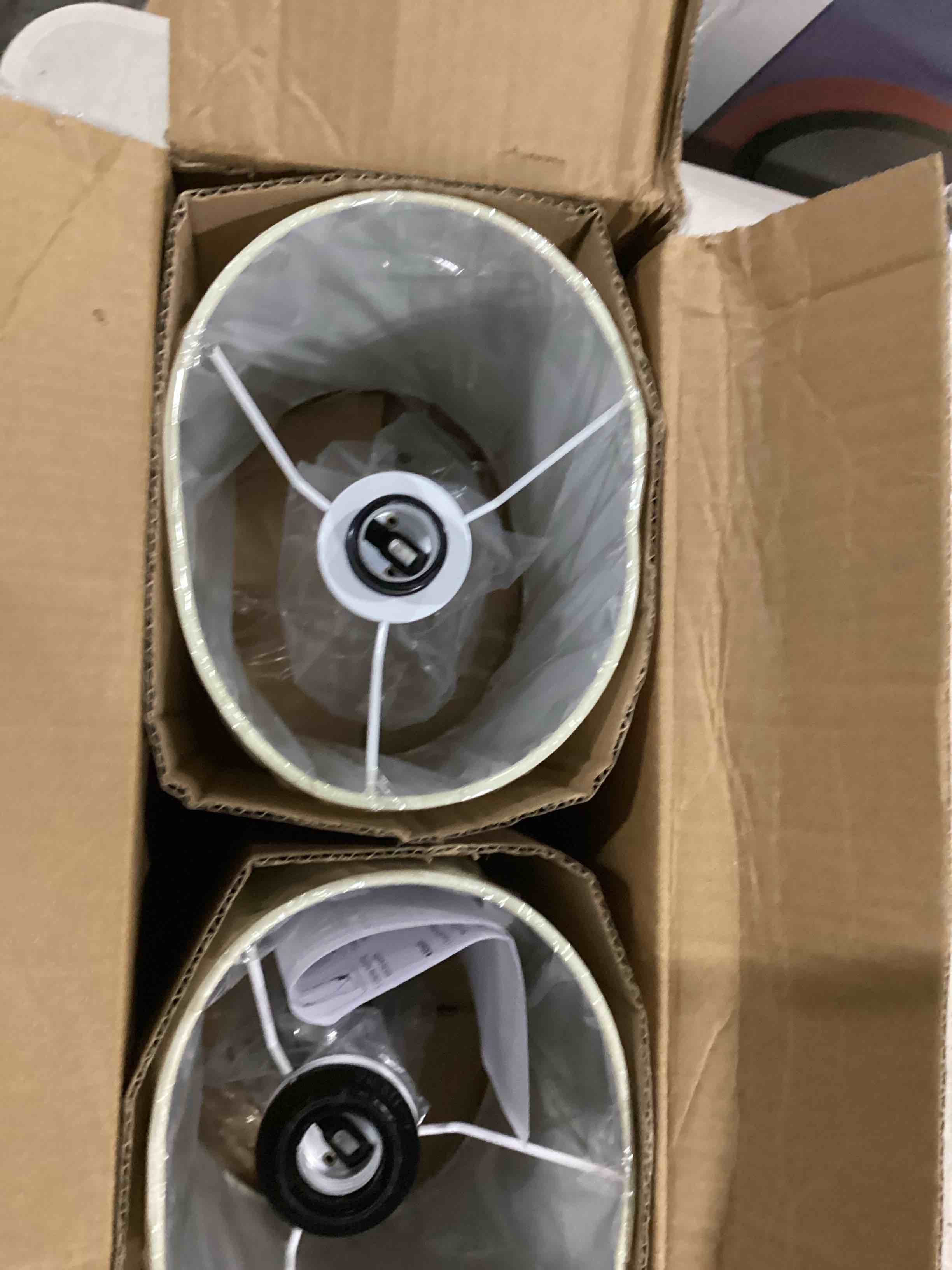 https://s3.amazonaws.com/lotting-images-prod/bidfta/BLU6868387_1730906495659.jpeg