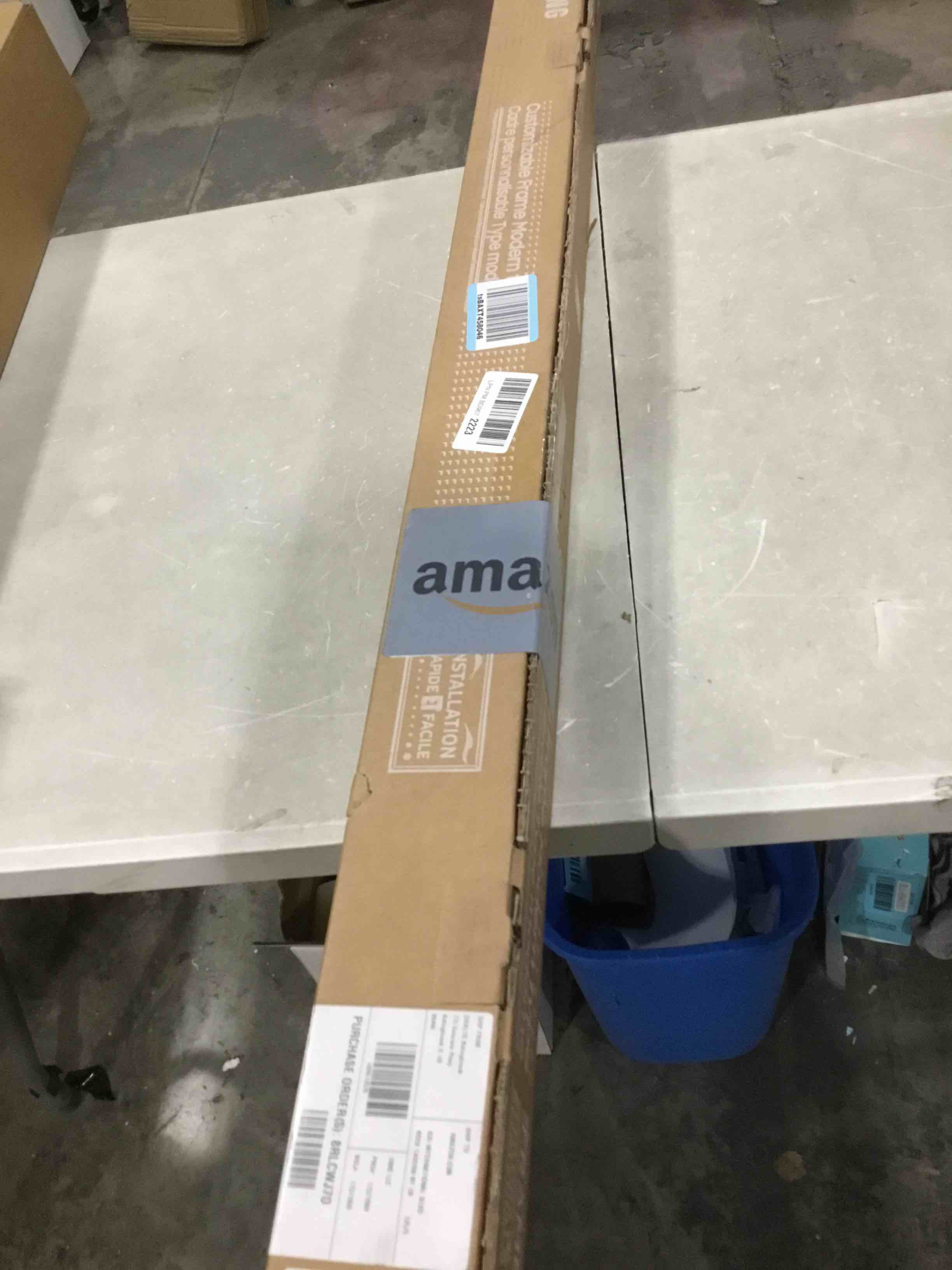 https://s3.amazonaws.com/lotting-images-prod/bidfta/BLU6868948_1730117315541.jpeg