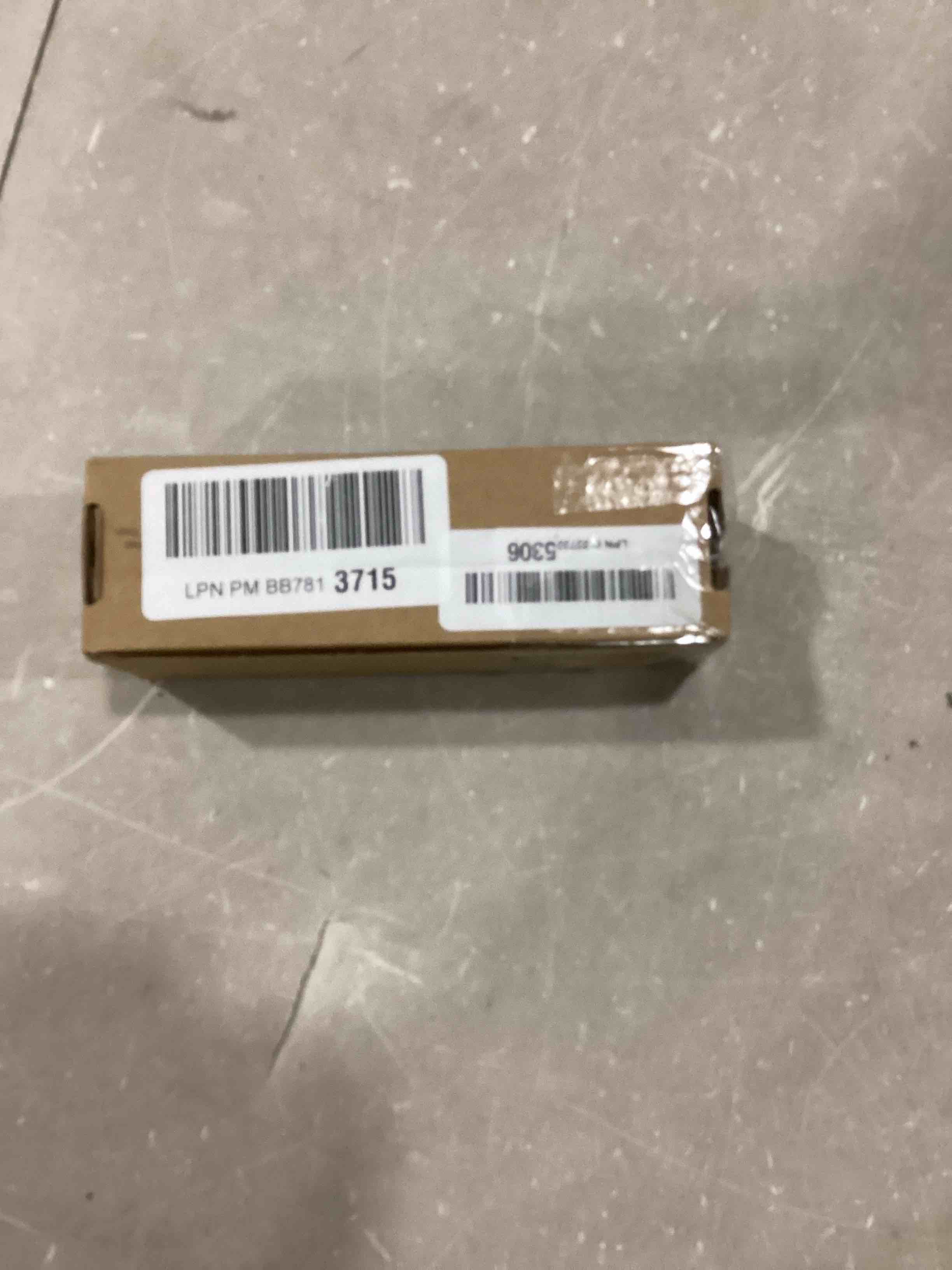 https://s3.amazonaws.com/lotting-images-prod/bidfta/BLU6869137_1730290366660.jpeg