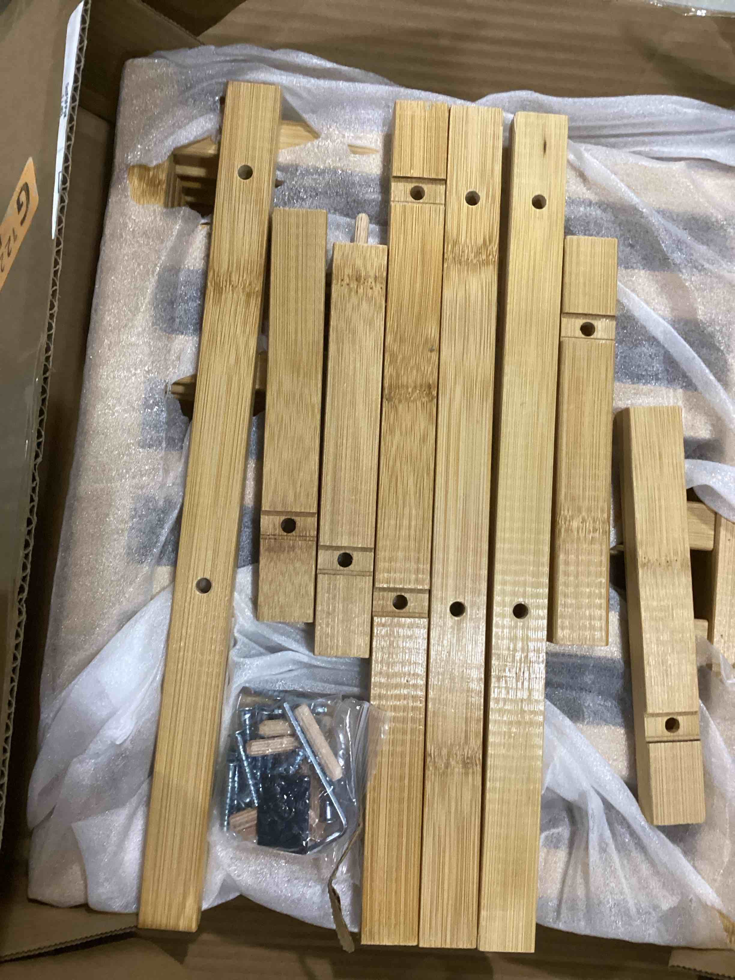 https://s3.amazonaws.com/lotting-images-prod/bidfta/BLU6869149_1730291455018.jpeg