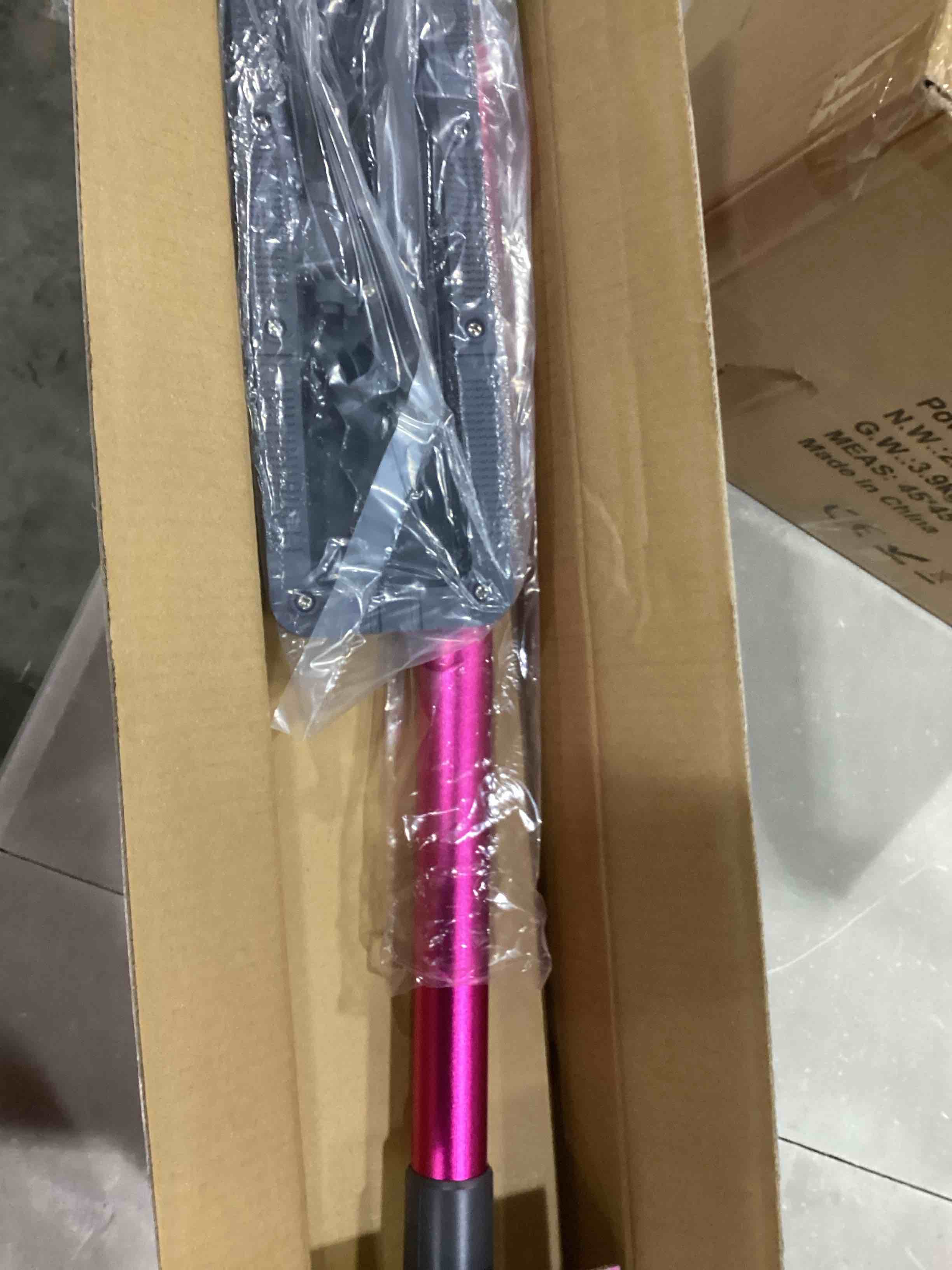 https://s3.amazonaws.com/lotting-images-prod/bidfta/BLU6869365_1730460537610.jpeg