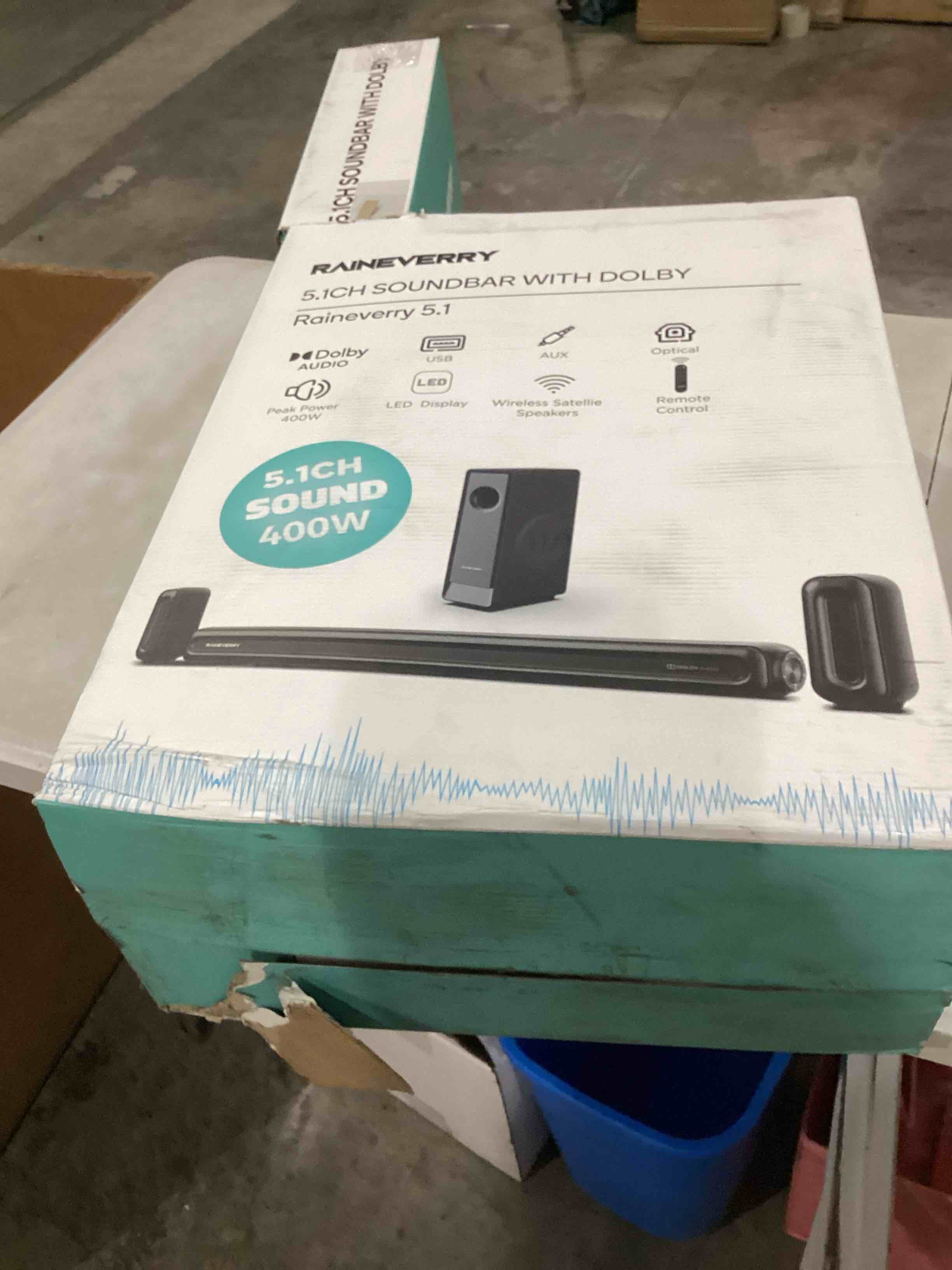 https://s3.amazonaws.com/lotting-images-prod/bidfta/BLU6869500_1730723454923.jpeg