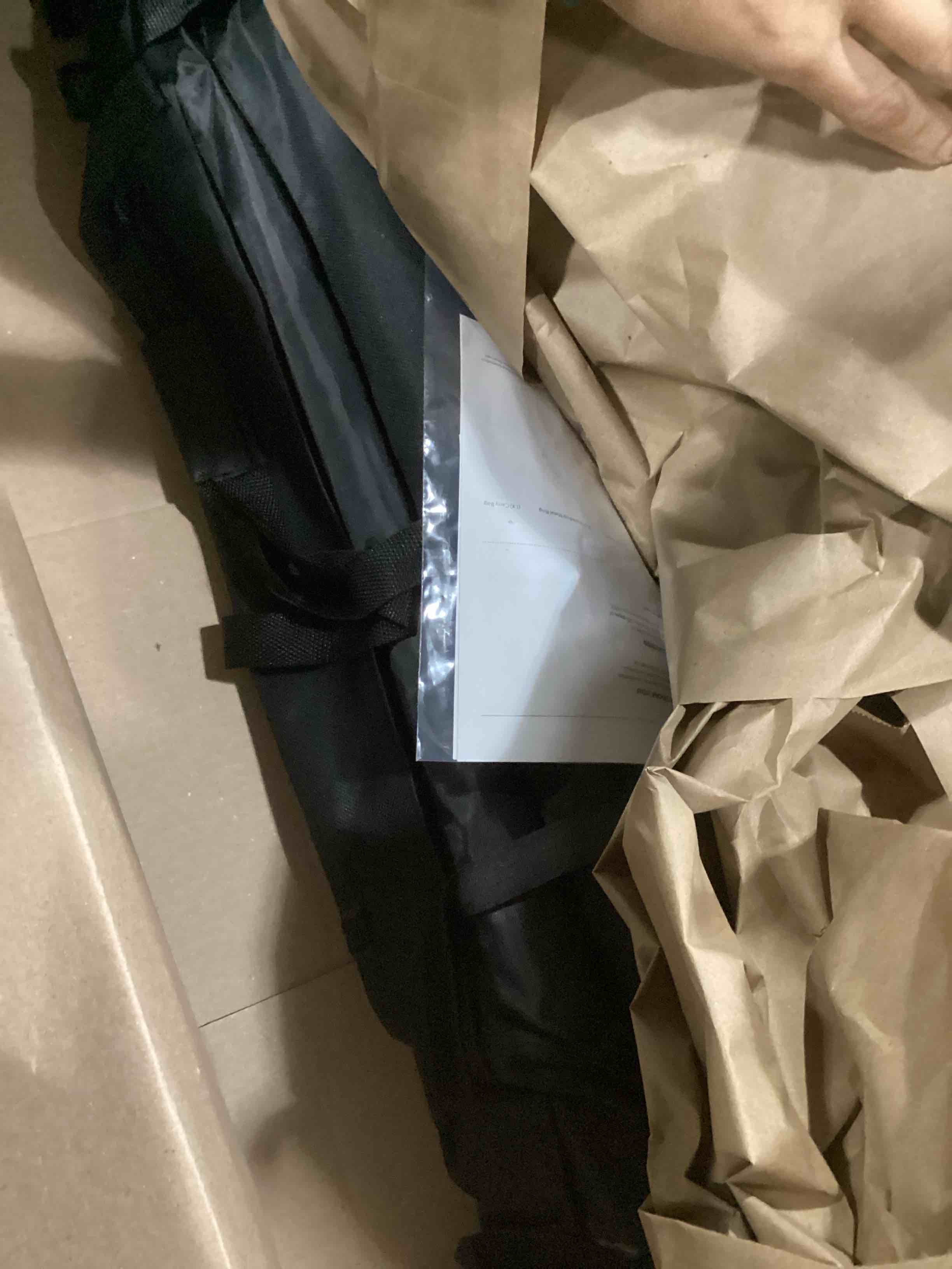 https://s3.amazonaws.com/lotting-images-prod/bidfta/BLU6869554_1730729702408.jpeg