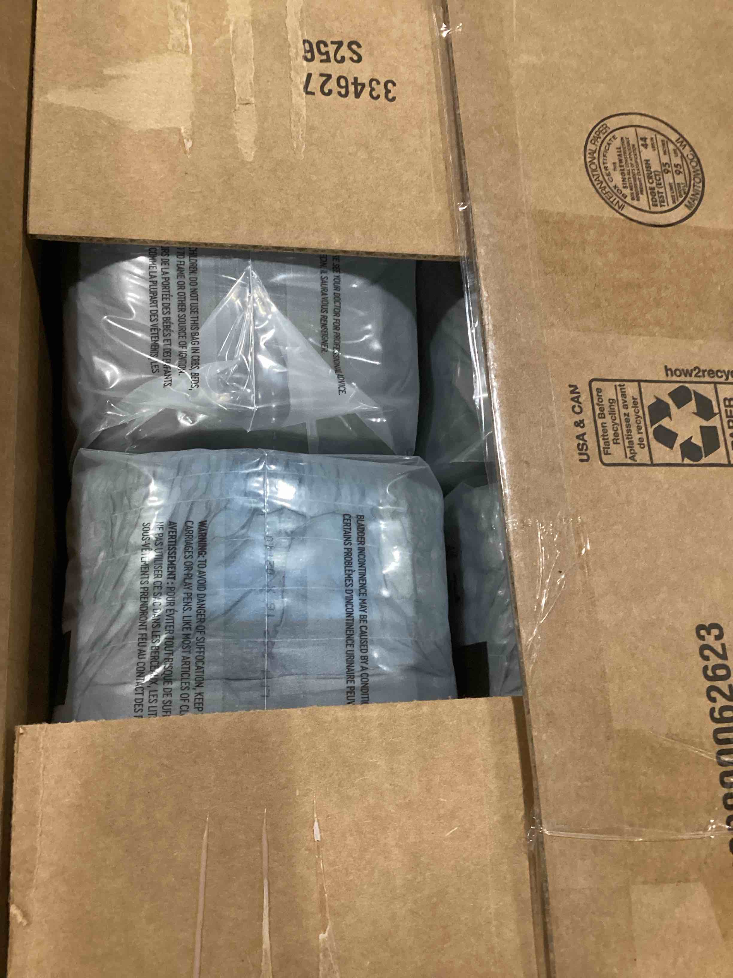https://s3.amazonaws.com/lotting-images-prod/bidfta/BLU6869965_1730911377080.jpeg