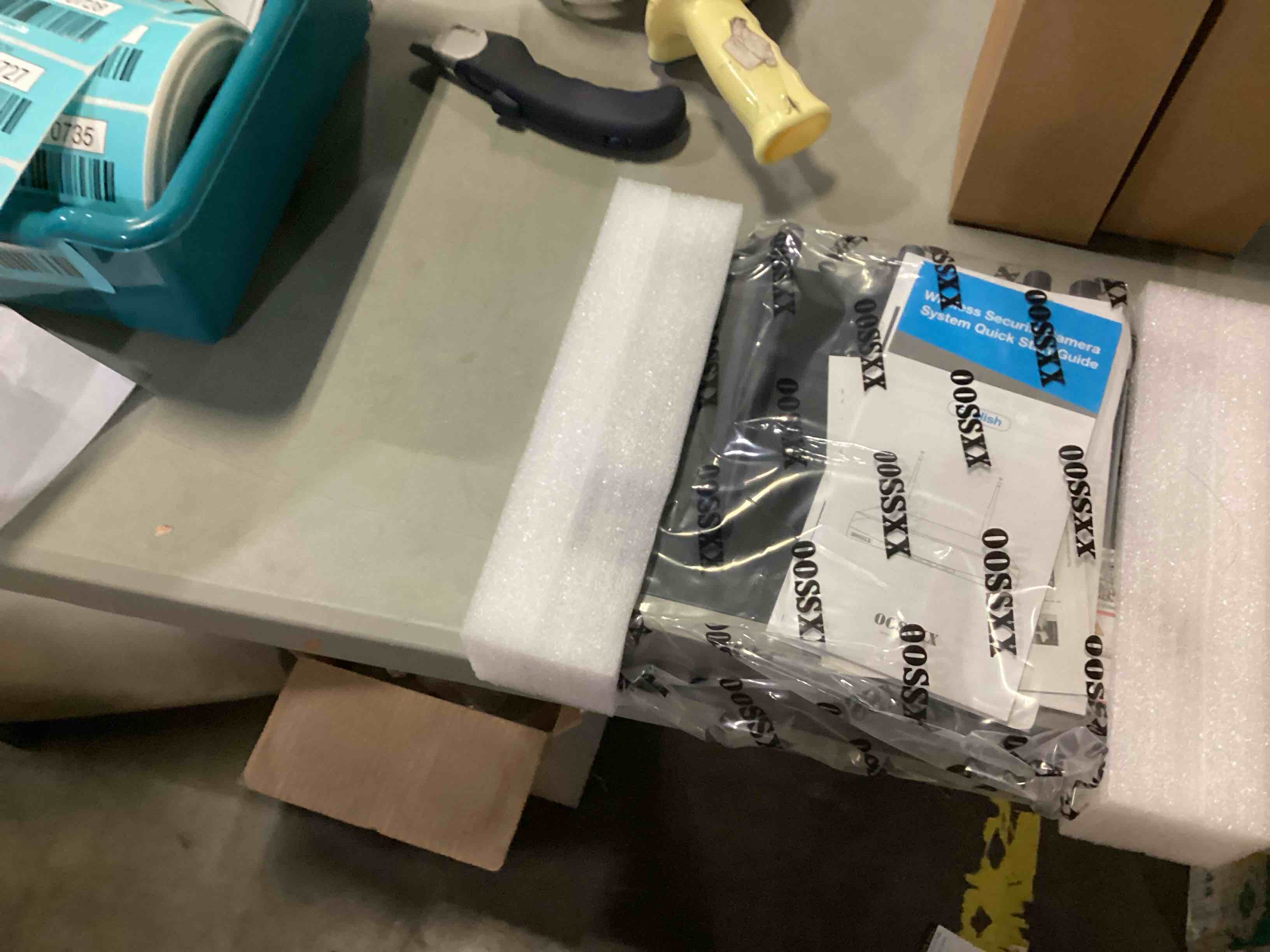 https://s3.amazonaws.com/lotting-images-prod/bidfta/BLU6870725_1730552746760.jpeg