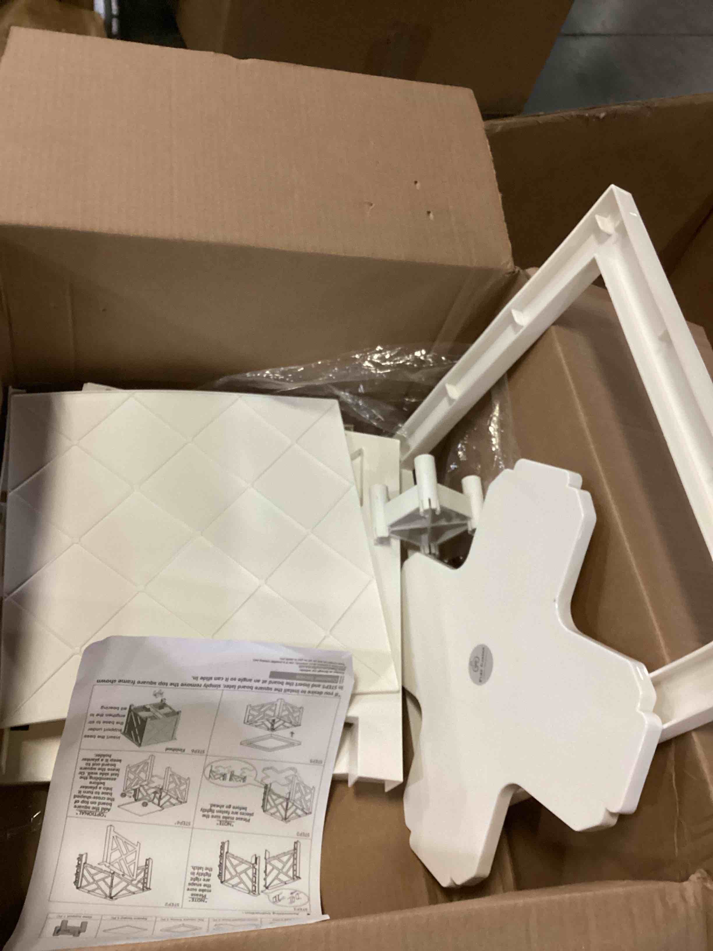 https://s3.amazonaws.com/lotting-images-prod/bidfta/BLU6871167_1730989679752.jpeg