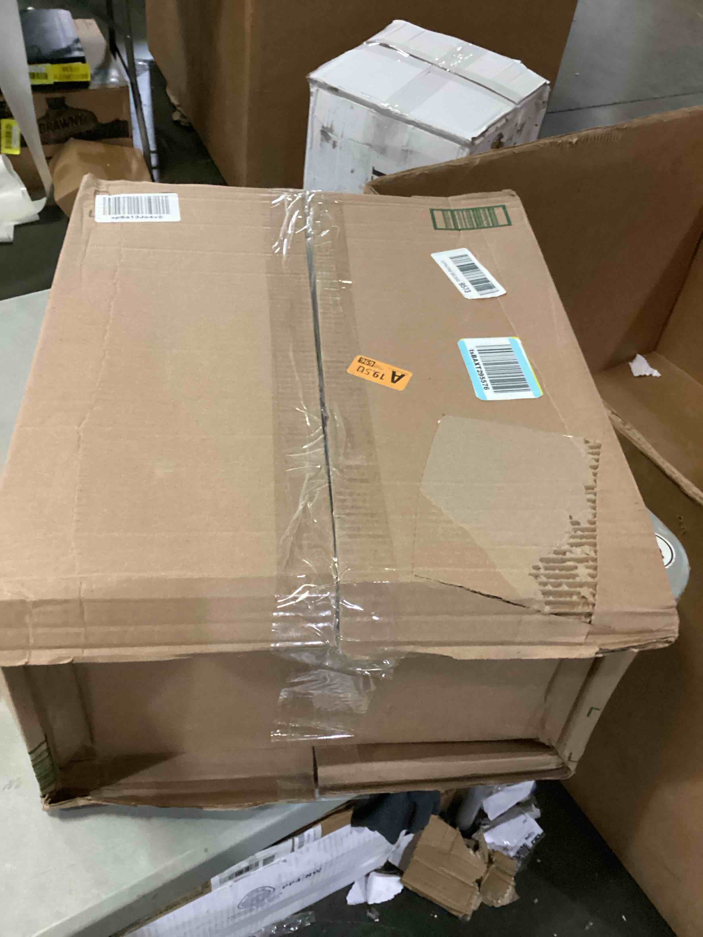 https://s3.amazonaws.com/lotting-images-prod/bidfta/BLU6871167_1730989714856.jpeg