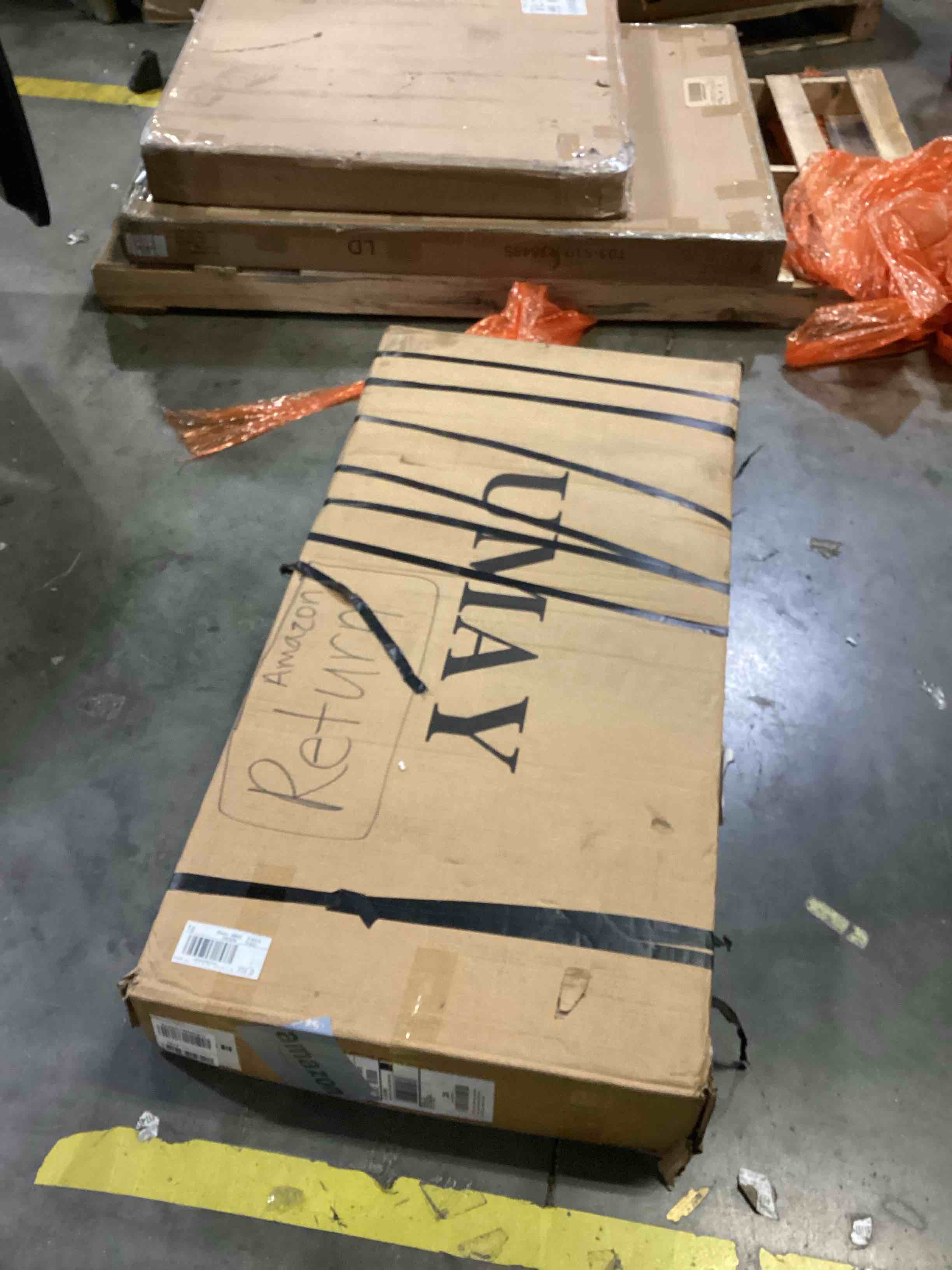 https://s3.amazonaws.com/lotting-images-prod/bidfta/BLU6871197_1731001266356.jpeg