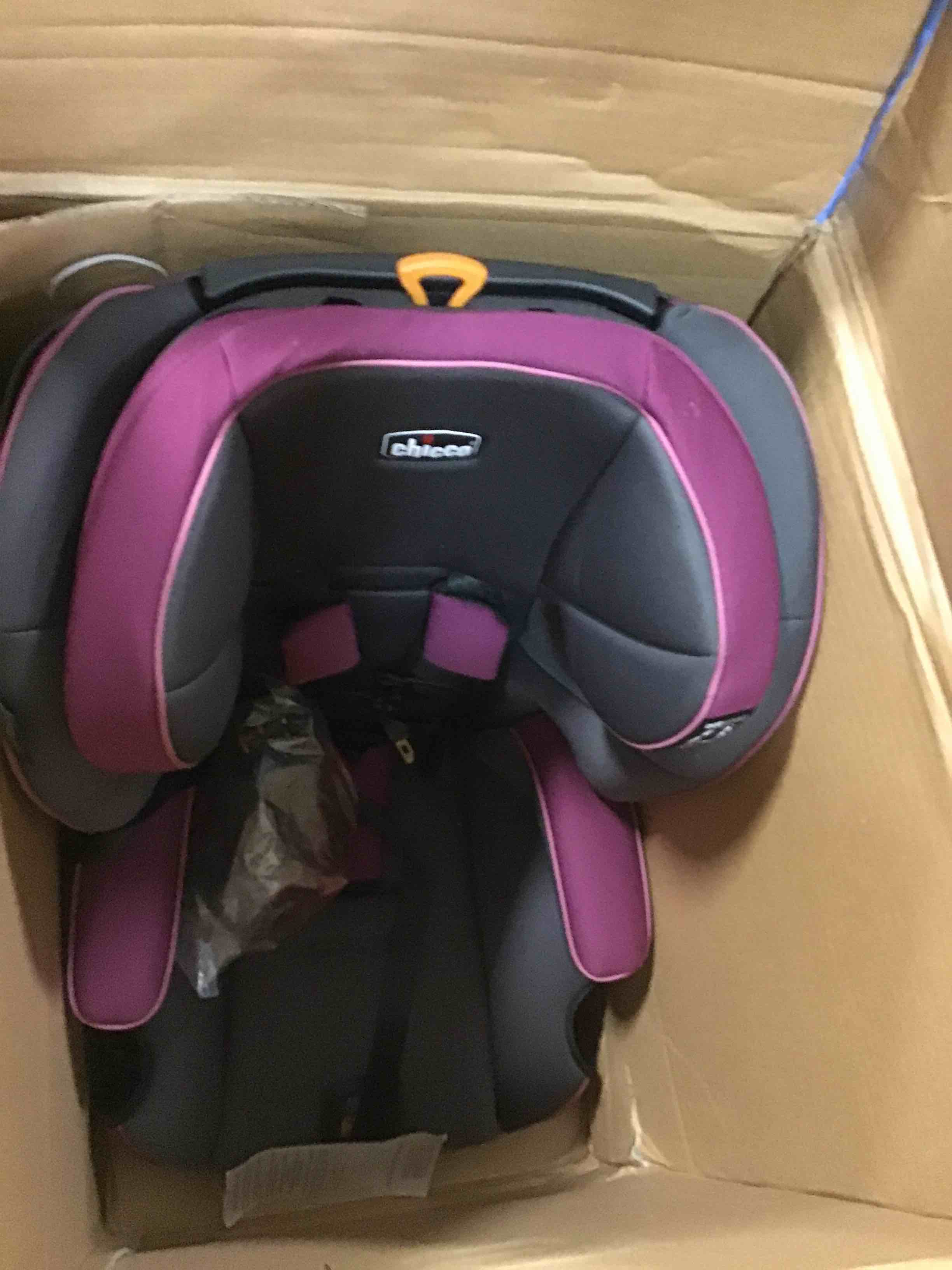 Chicco MyFit Harness + Booster Car Seat, Gardenia Gardenia MyFit