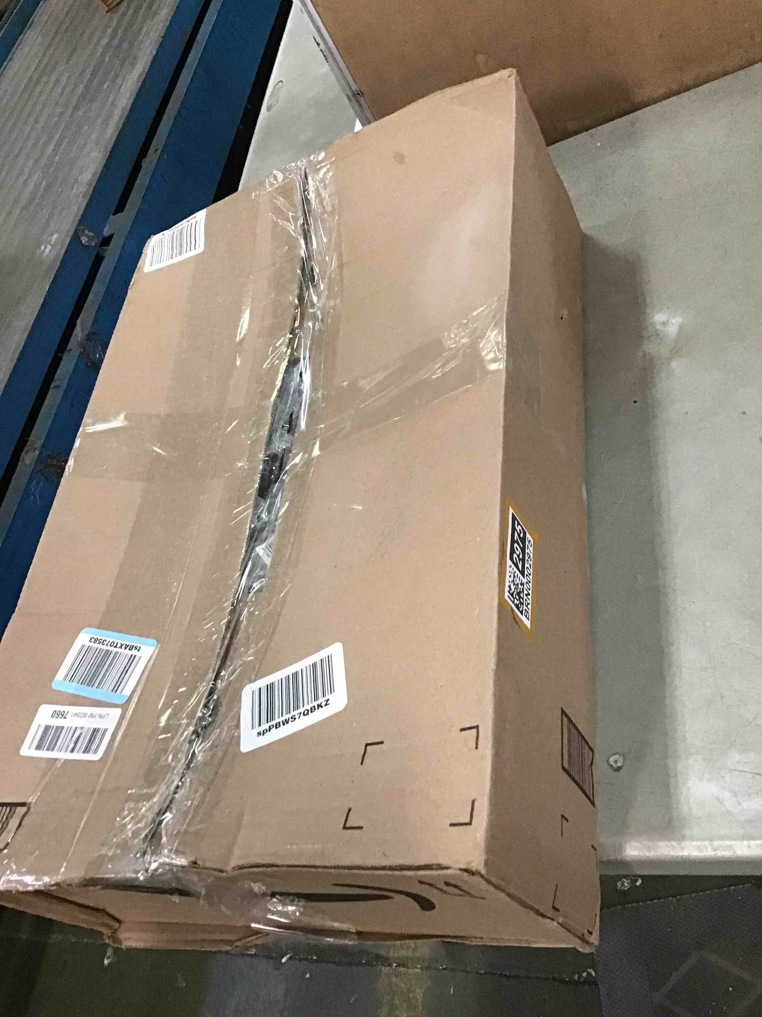 https://s3.amazonaws.com/lotting-images-prod/bidfta/BRN0002975_1725039663261.jpeg