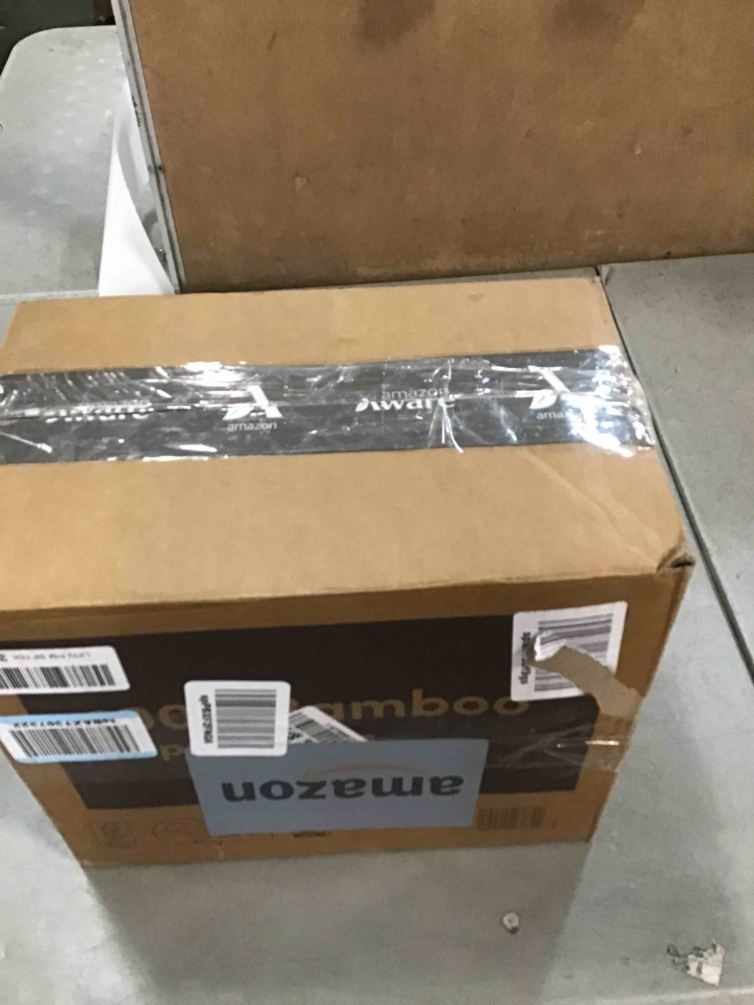 https://s3.amazonaws.com/lotting-images-prod/bidfta/BRN0003107_1725022002625.jpeg