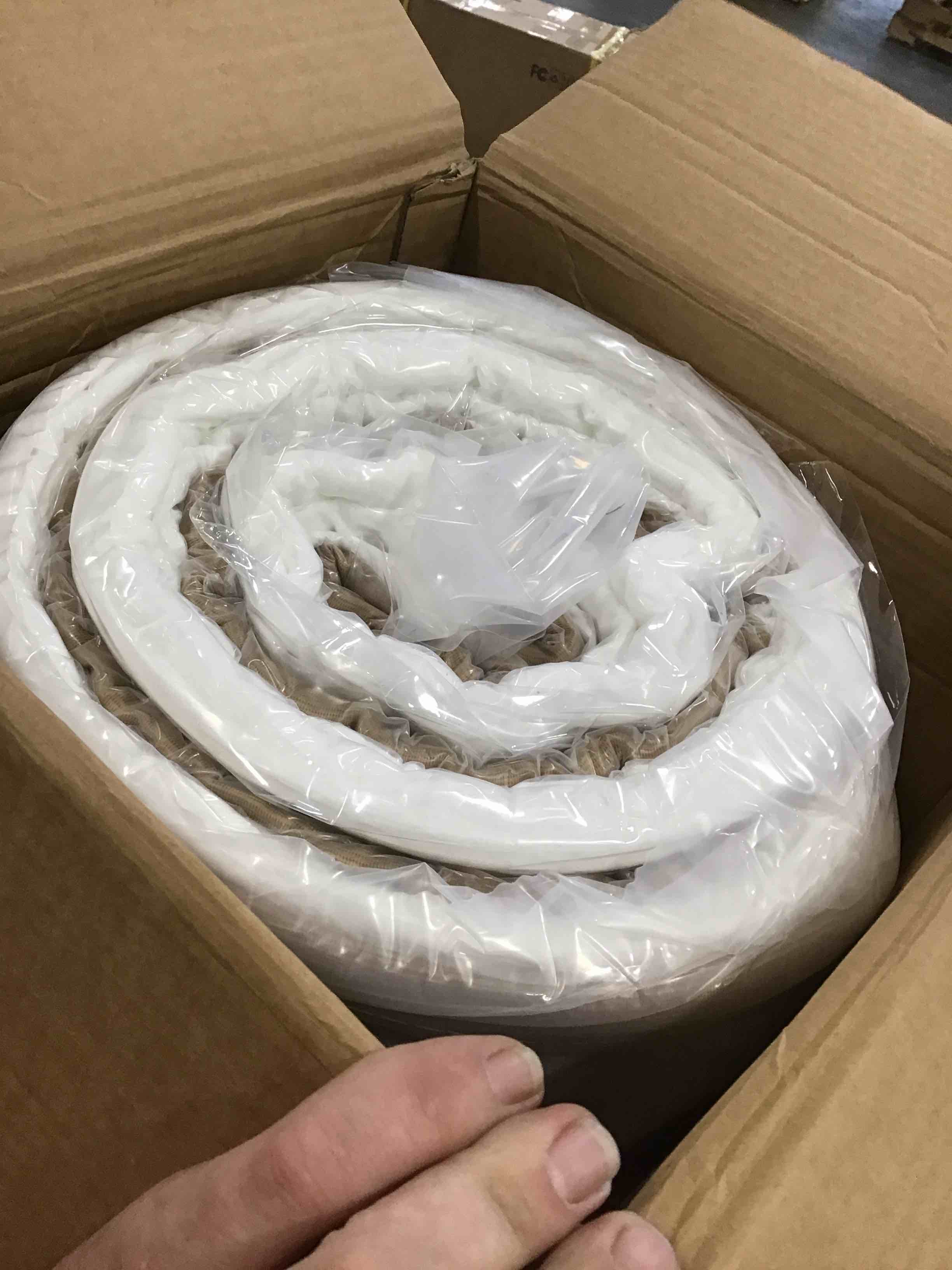 https://s3.amazonaws.com/lotting-images-prod/bidfta/BRN0005460_1725478129861.jpeg