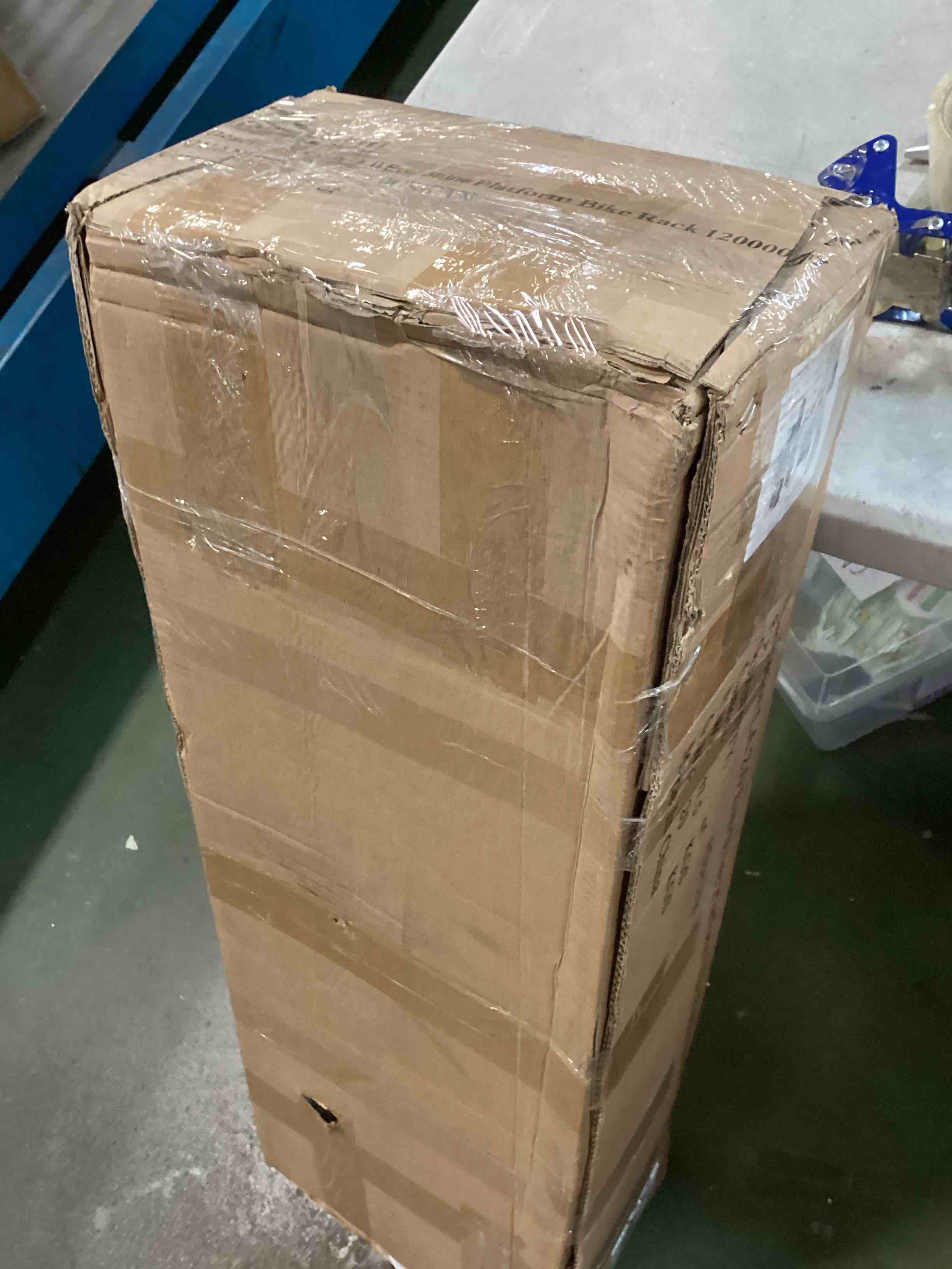 https://s3.amazonaws.com/lotting-images-prod/bidfta/BRN0008311_1724158379081.jpeg