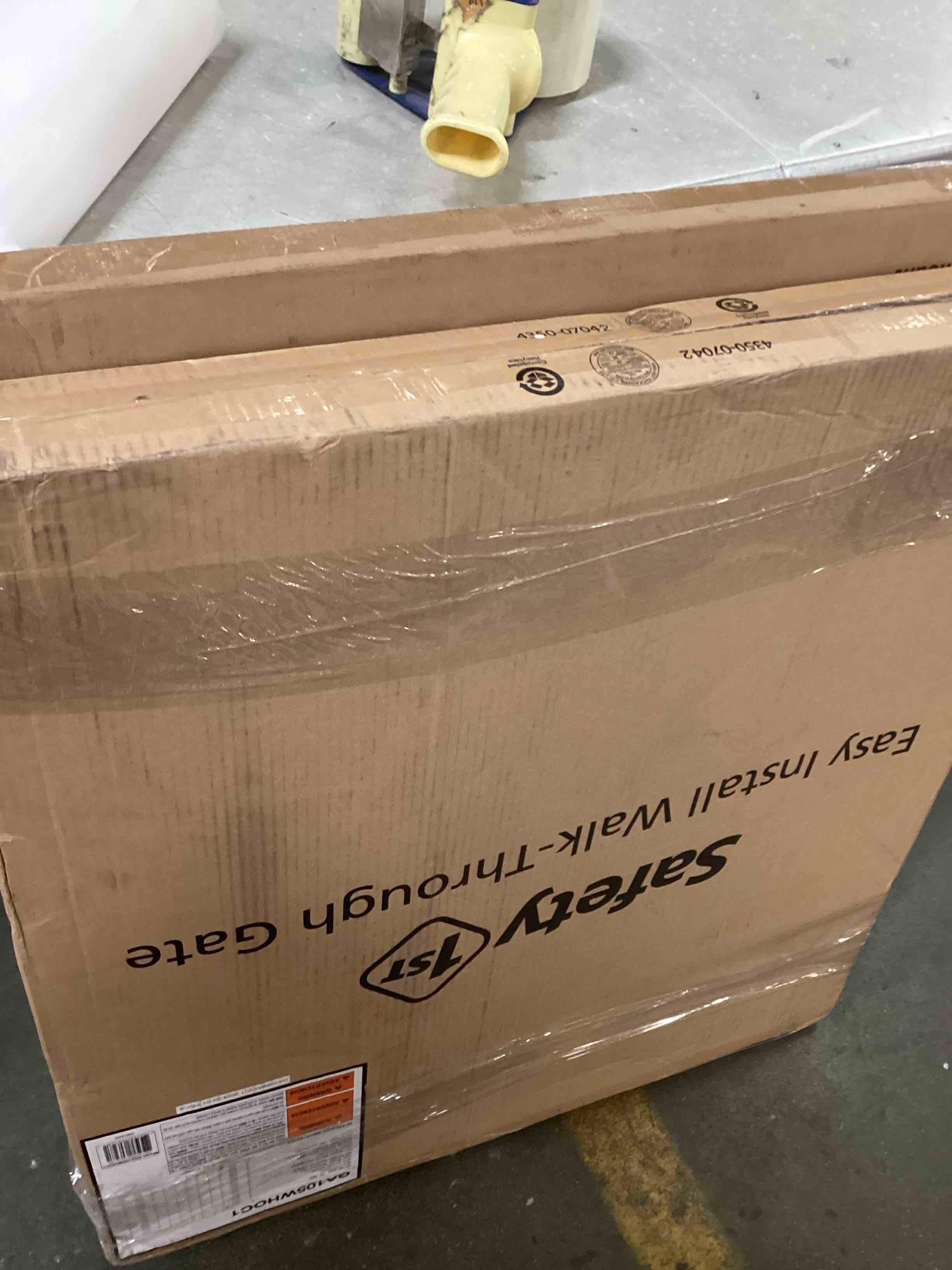 Assorted of Baby Gate (Includes variety of Models, colors, Brands and Size)