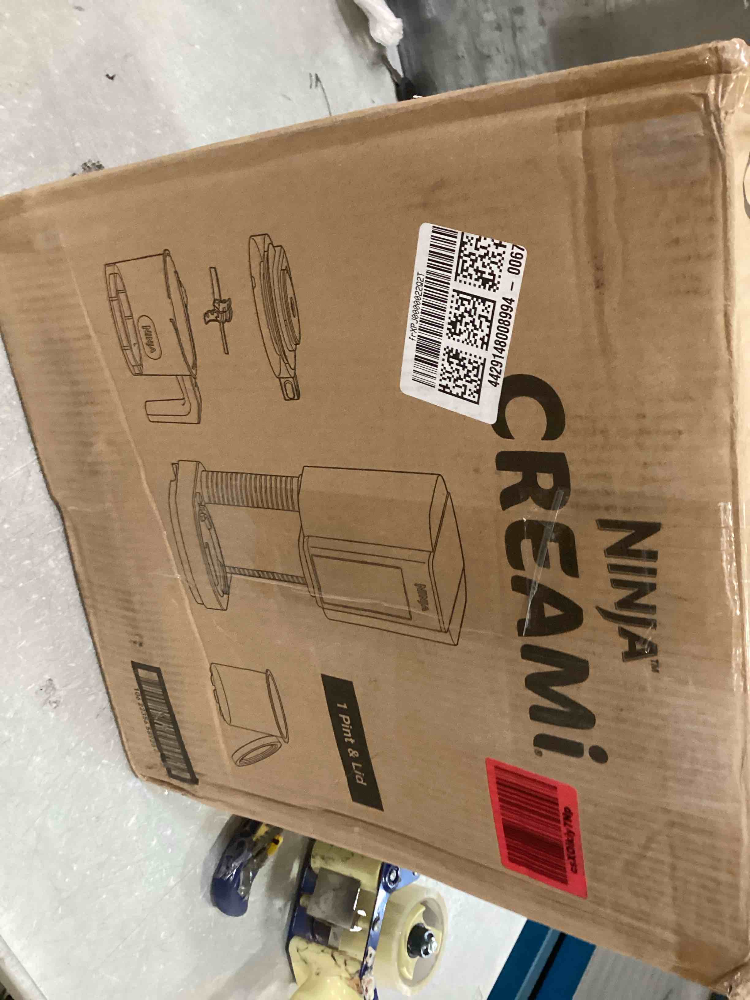 https://s3.amazonaws.com/lotting-images-prod/bidfta/BRN0008834_1723749875715.jpeg