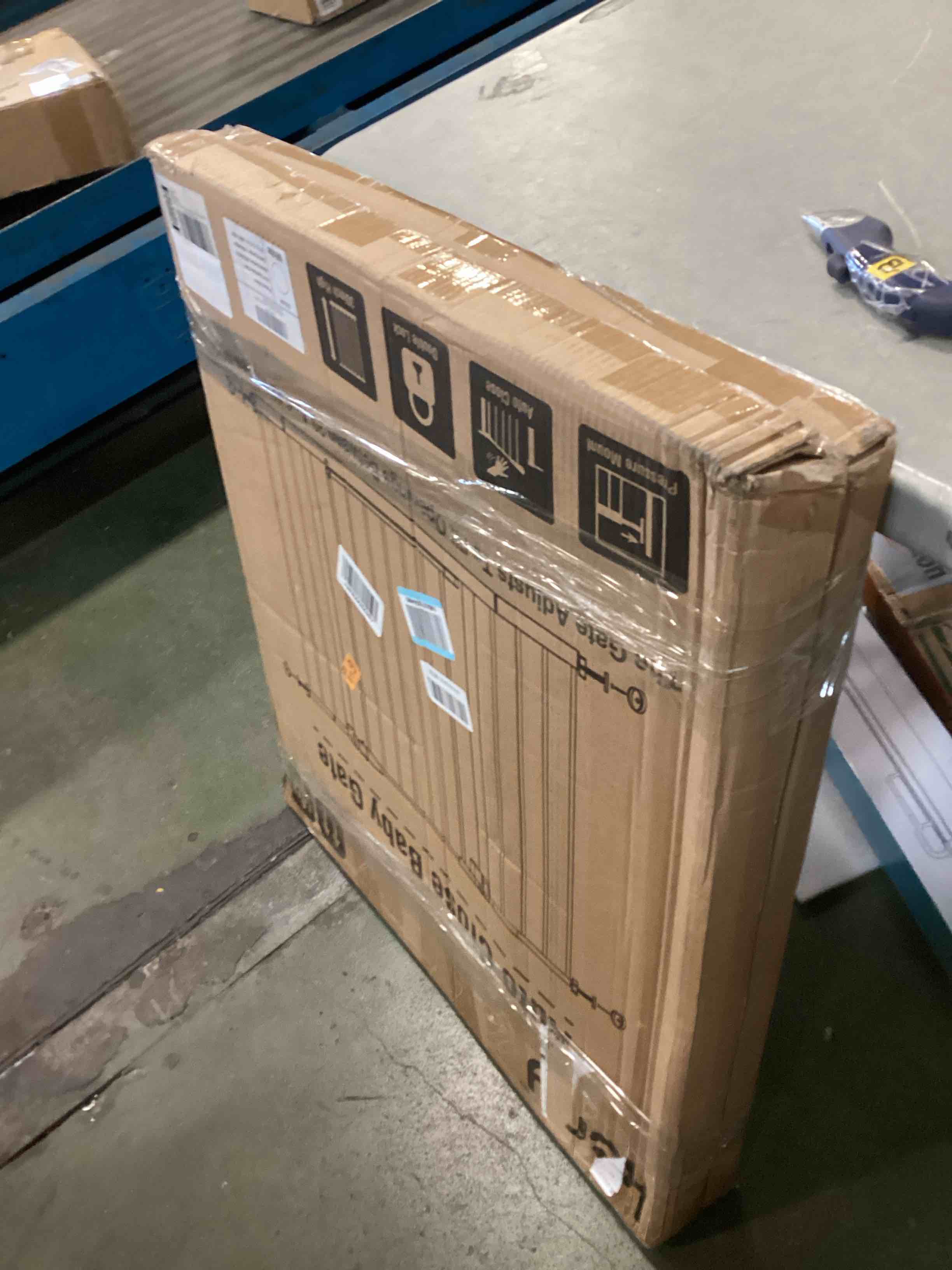 https://s3.amazonaws.com/lotting-images-prod/bidfta/BRN0009554_1723479521167.jpeg
