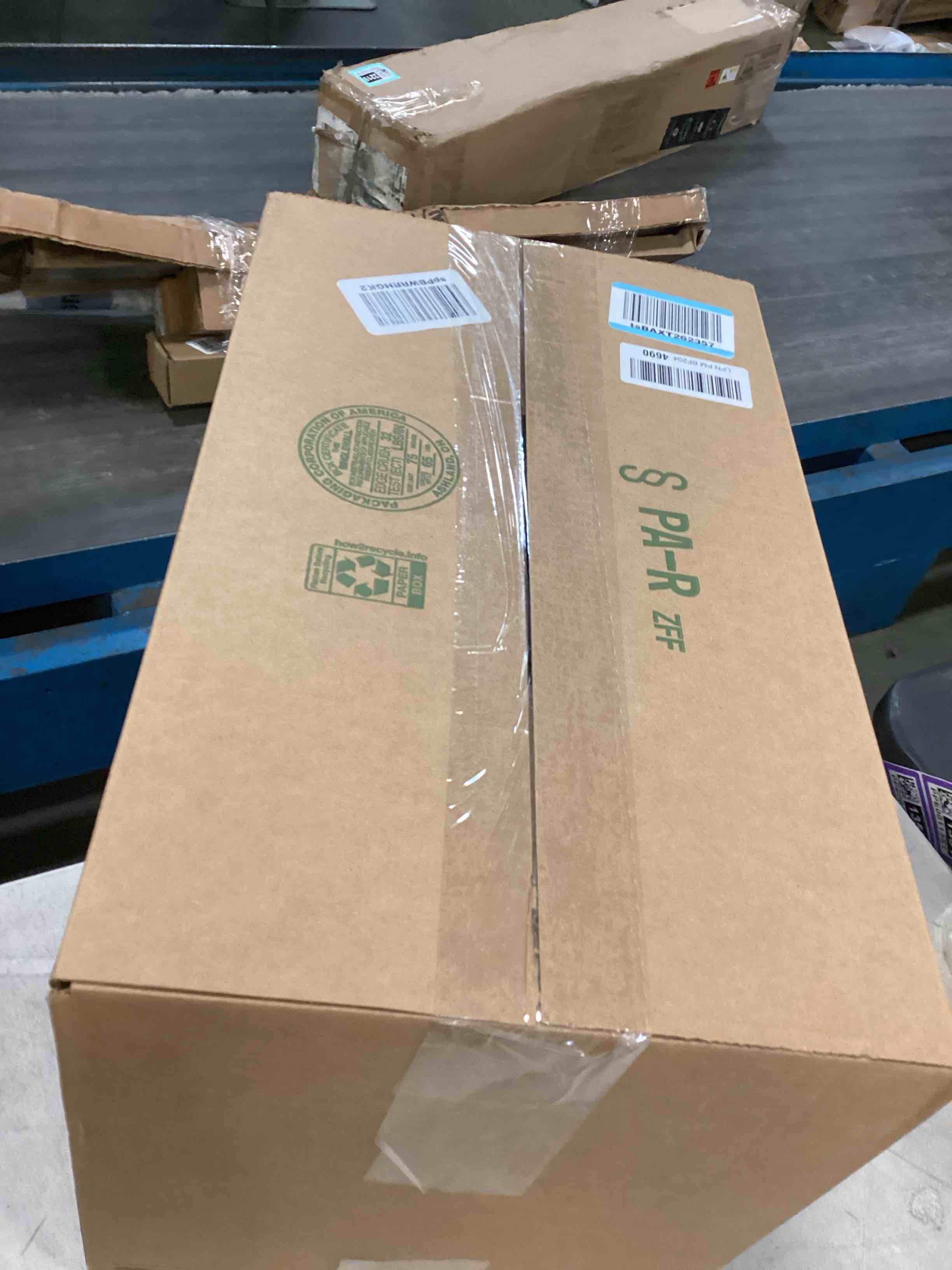https://s3.amazonaws.com/lotting-images-prod/bidfta/BRN0013302_1724426468399.jpeg