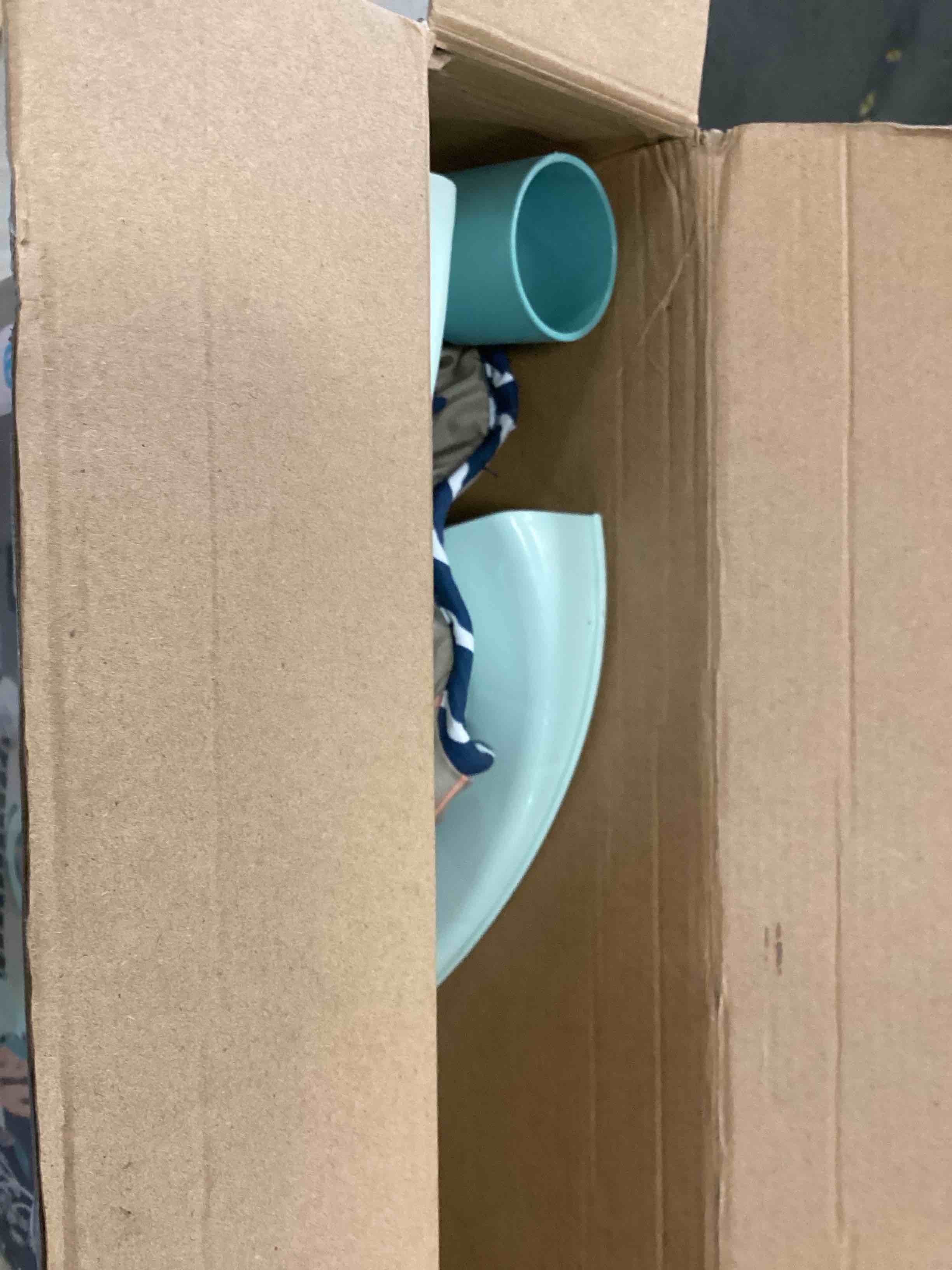 https://s3.amazonaws.com/lotting-images-prod/bidfta/BRN0016748_1724935382023.jpeg