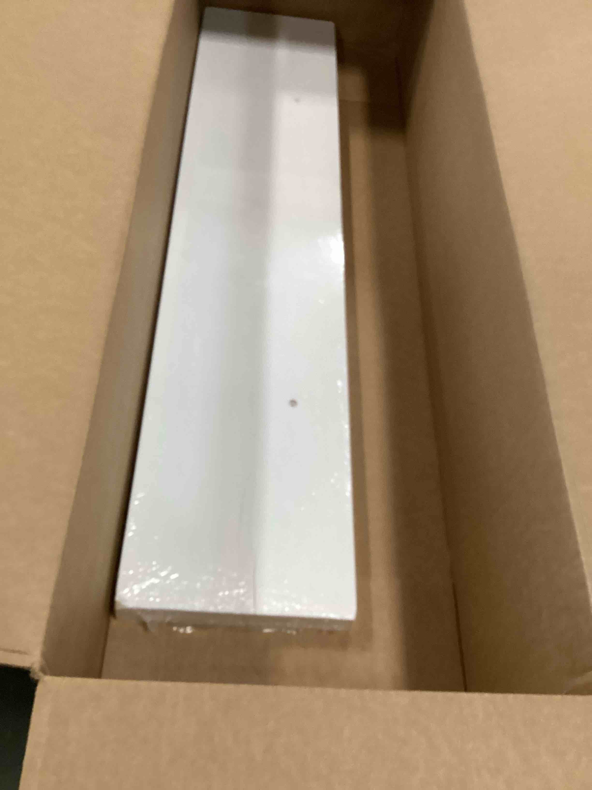https://s3.amazonaws.com/lotting-images-prod/bidfta/BRN0017867_1723646412433.jpeg