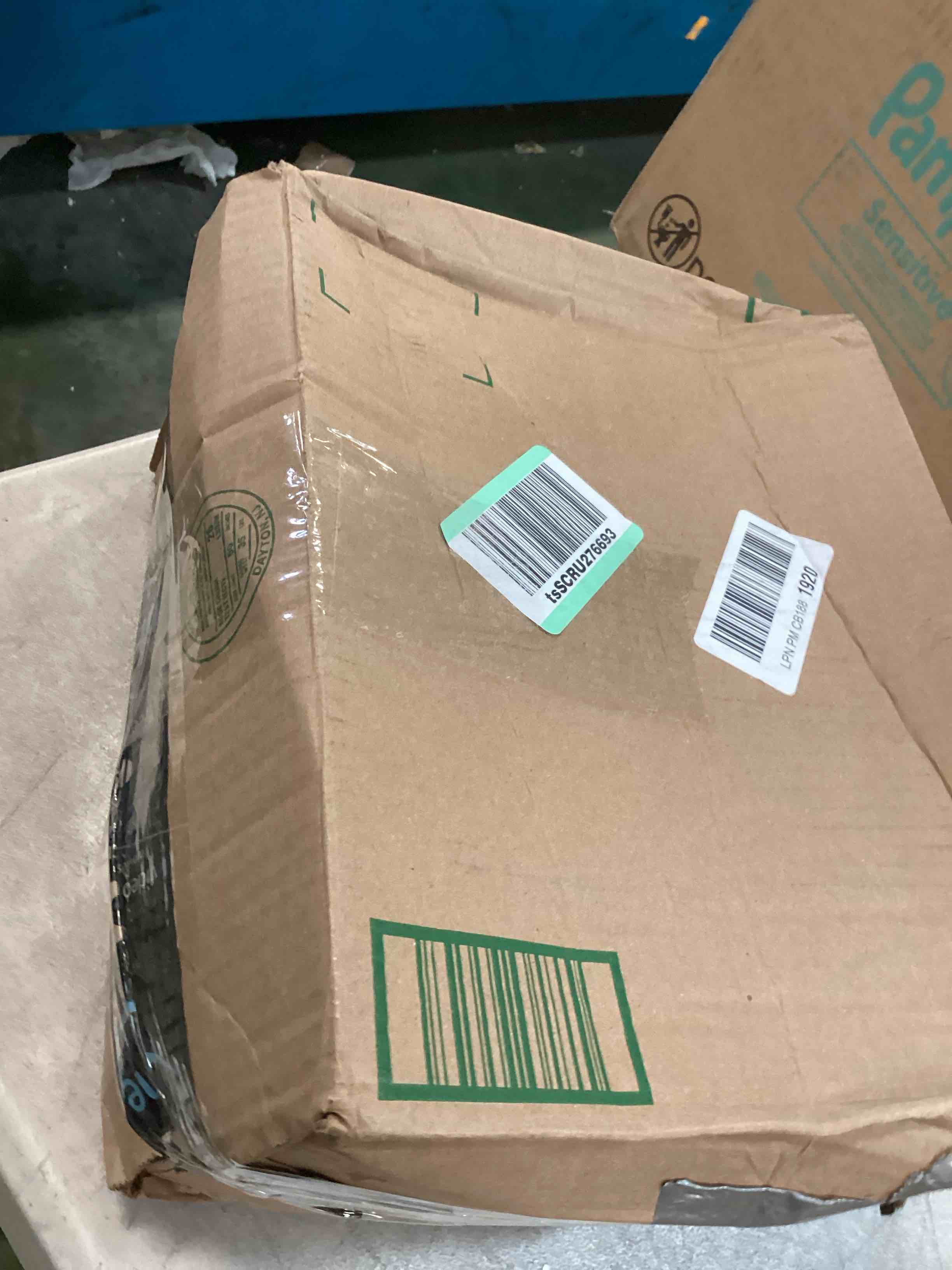 https://s3.amazonaws.com/lotting-images-prod/bidfta/BRN0023194_1724356063330.jpeg