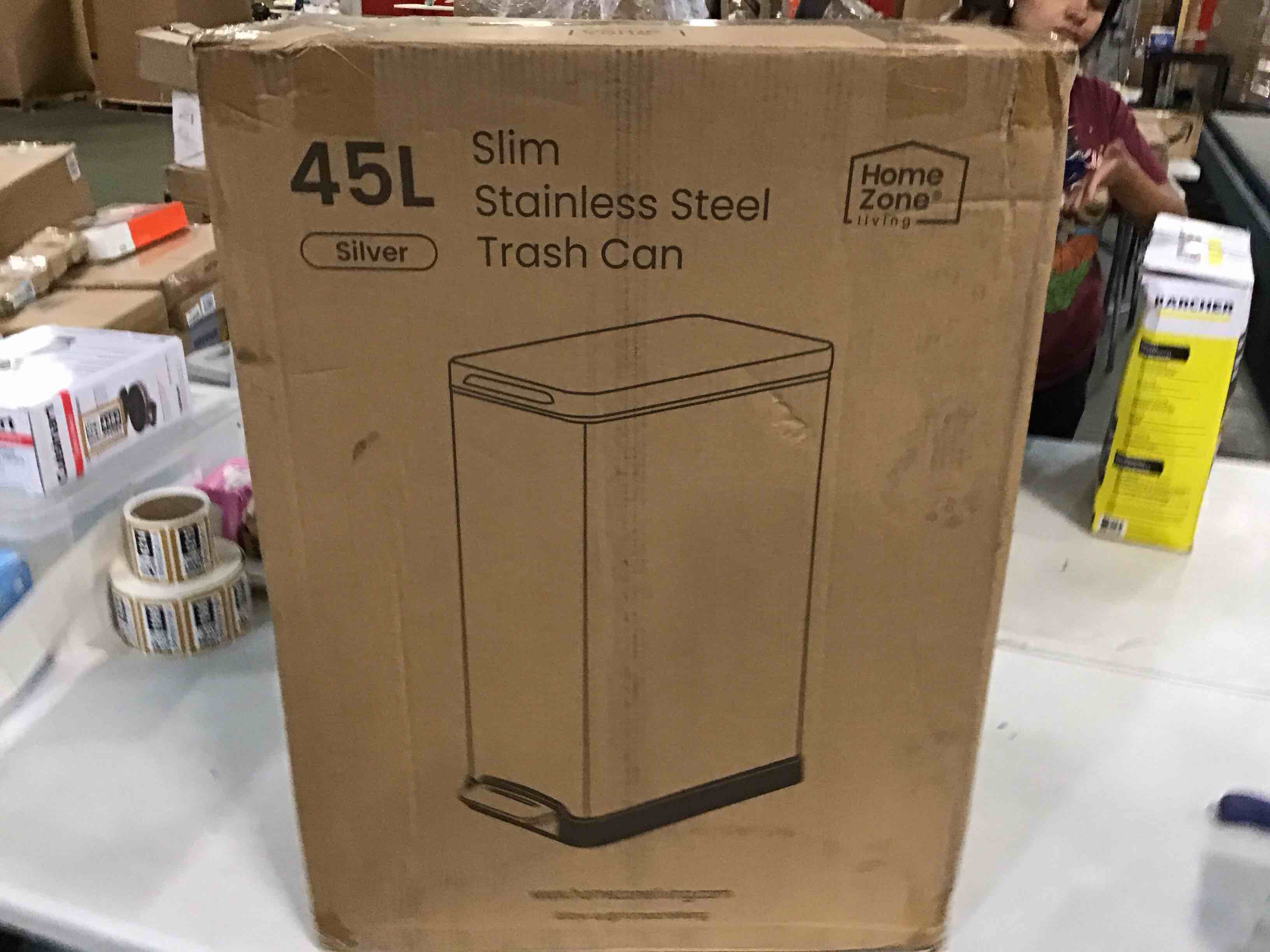 https://s3.amazonaws.com/lotting-images-prod/bidfta/BRN0024231_1724297096138.jpeg