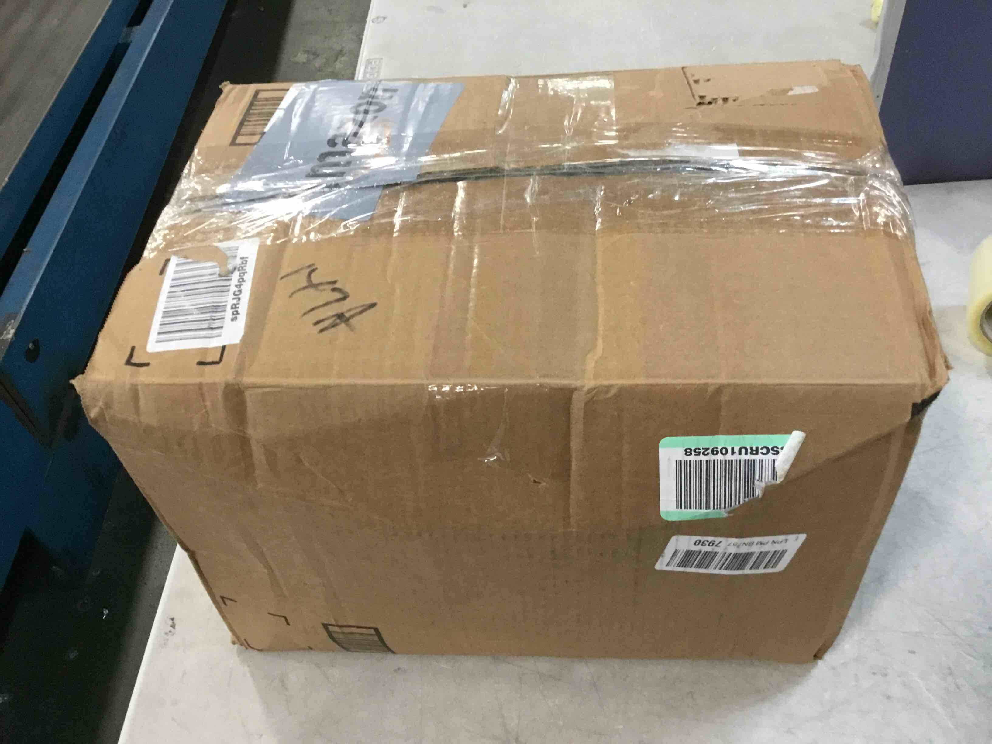 https://s3.amazonaws.com/lotting-images-prod/bidfta/BRN0025146_1723676241446.jpeg