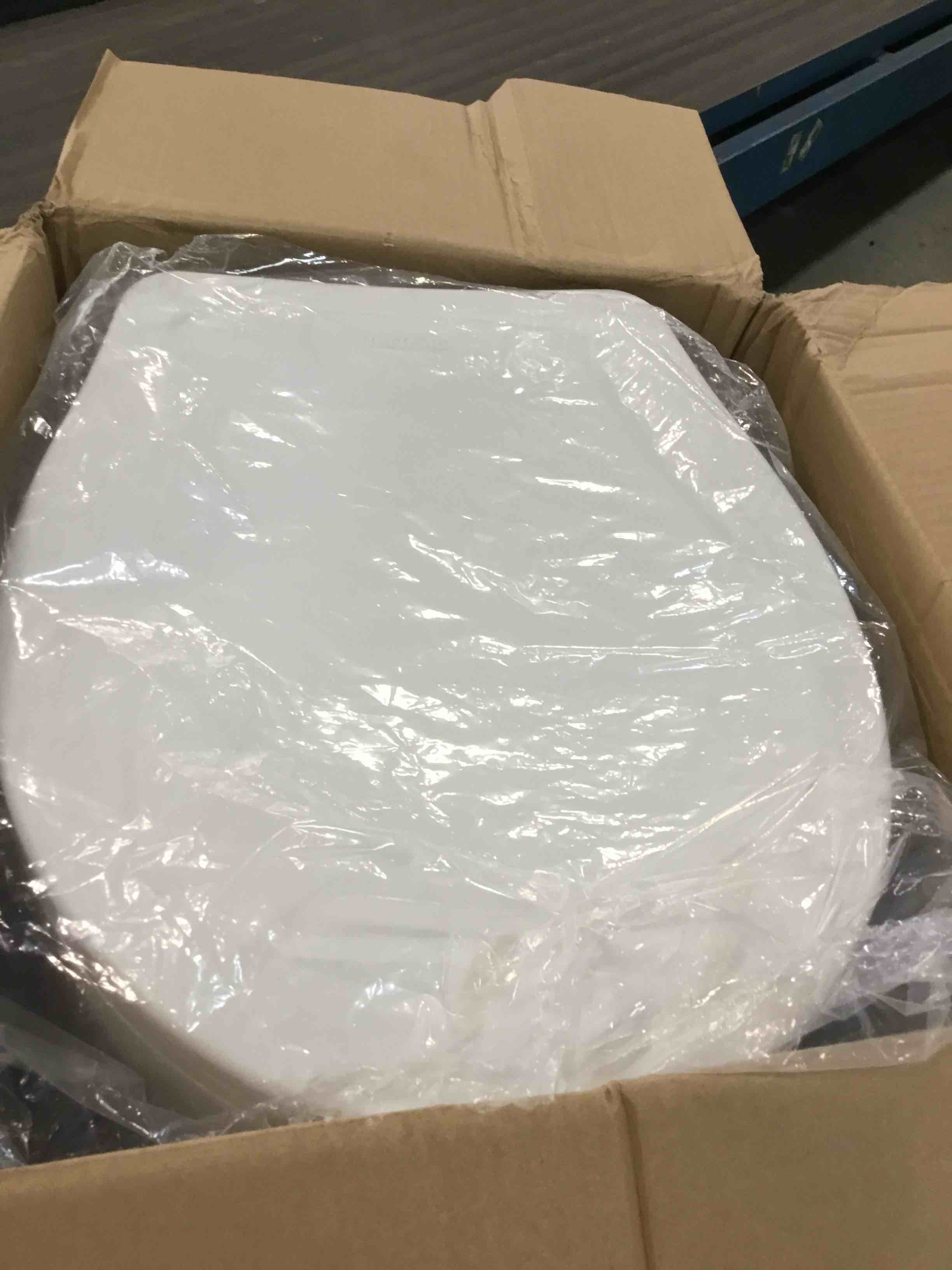 https://s3.amazonaws.com/lotting-images-prod/bidfta/BRN0025314_1723592735134.jpeg