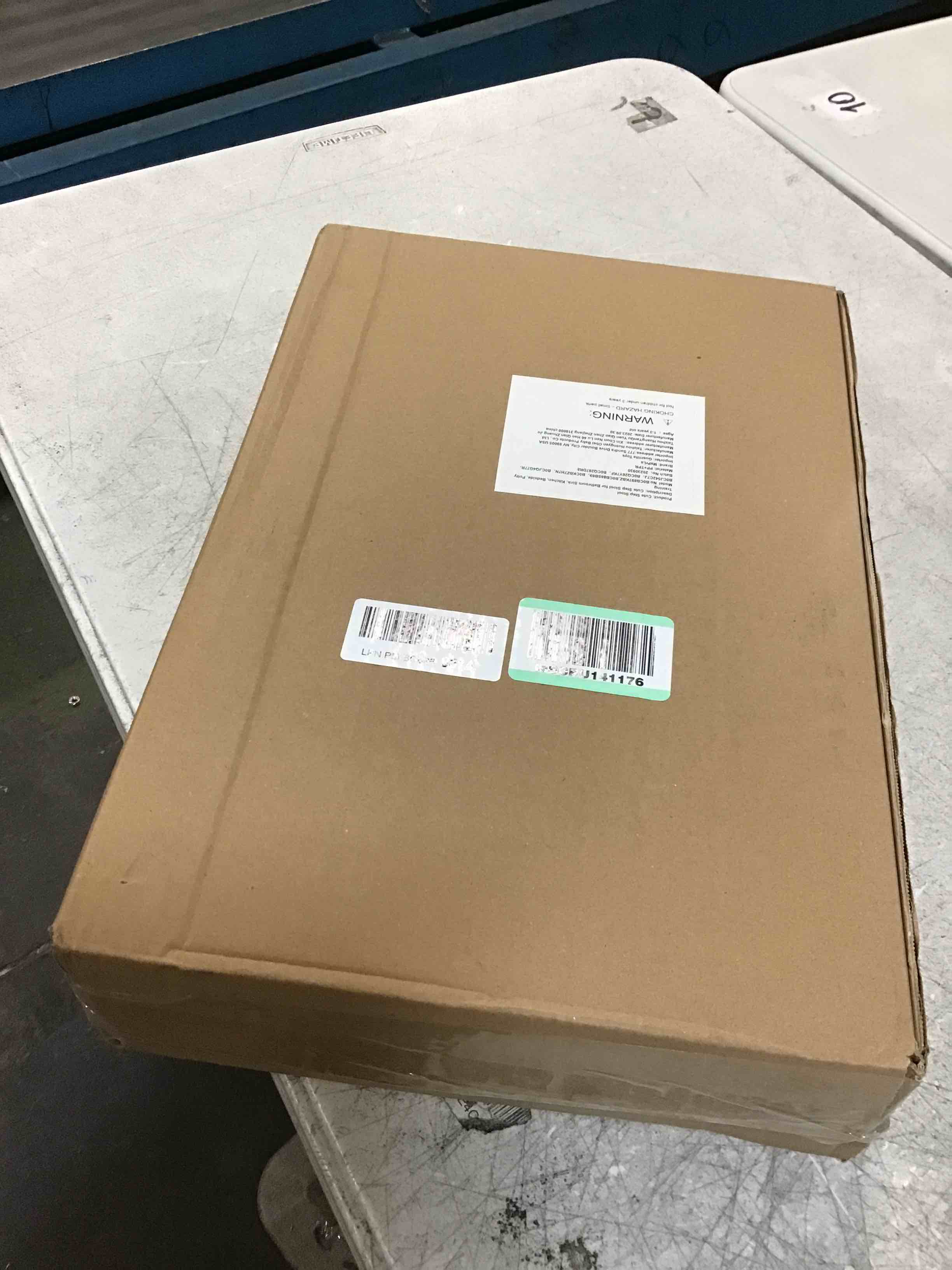 https://s3.amazonaws.com/lotting-images-prod/bidfta/BRN0031324_1724735055136.jpeg
