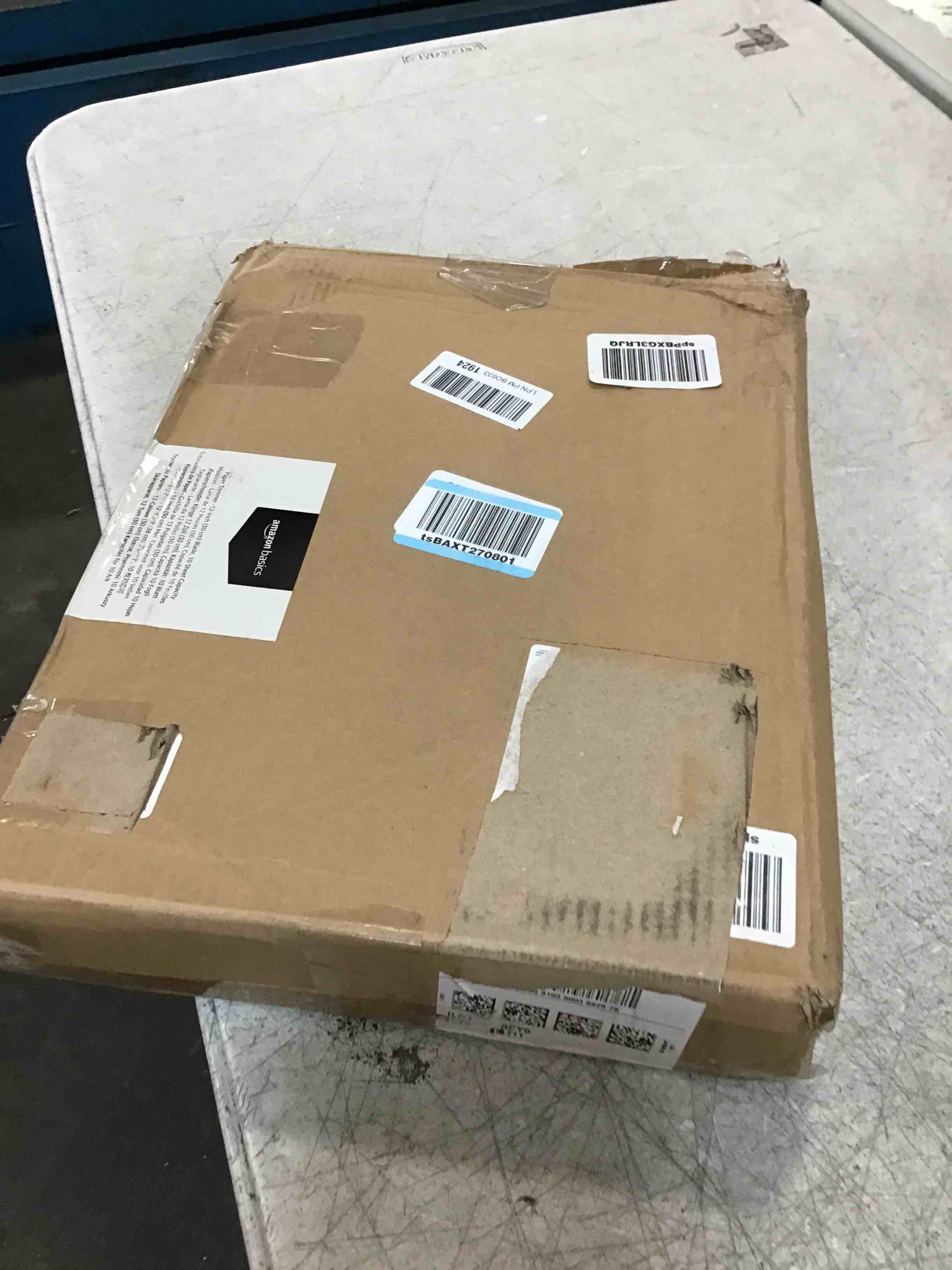 https://s3.amazonaws.com/lotting-images-prod/bidfta/BRN0031539_1724709048238.jpeg