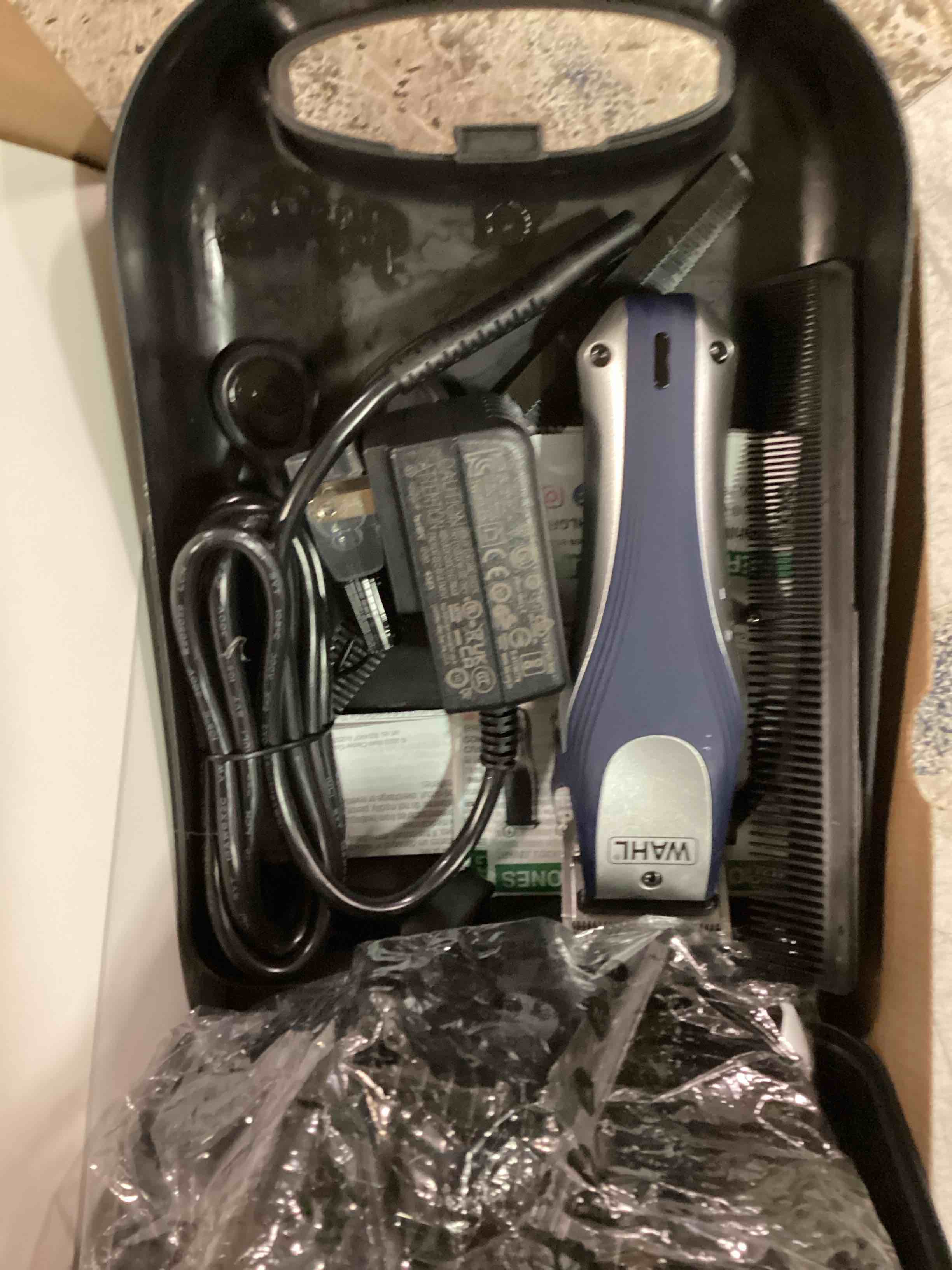 https://s3.amazonaws.com/lotting-images-prod/bidfta/BRN0035551_1723746334881.jpeg