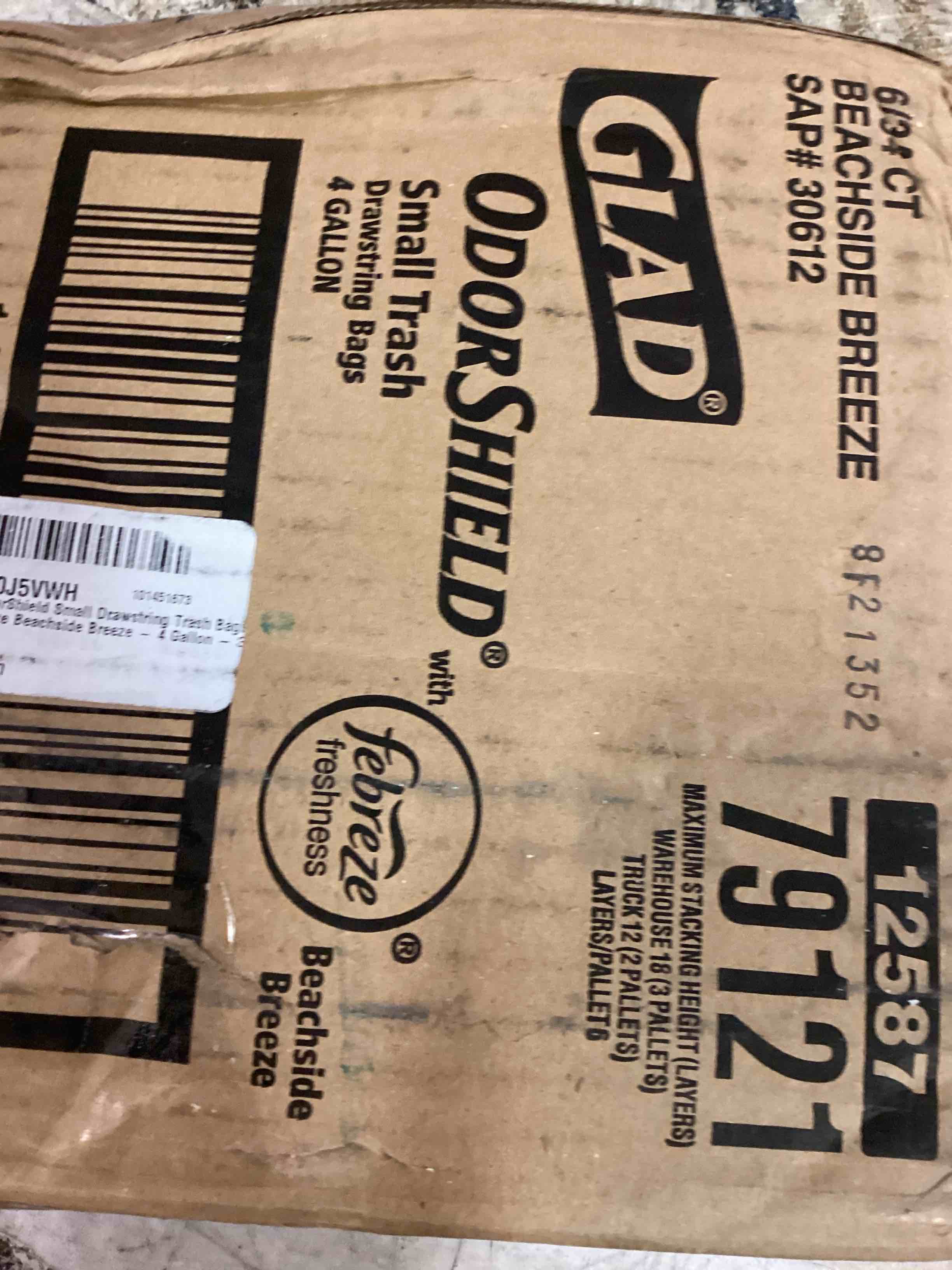 https://s3.amazonaws.com/lotting-images-prod/bidfta/BRN0035724_1723723643972.jpeg