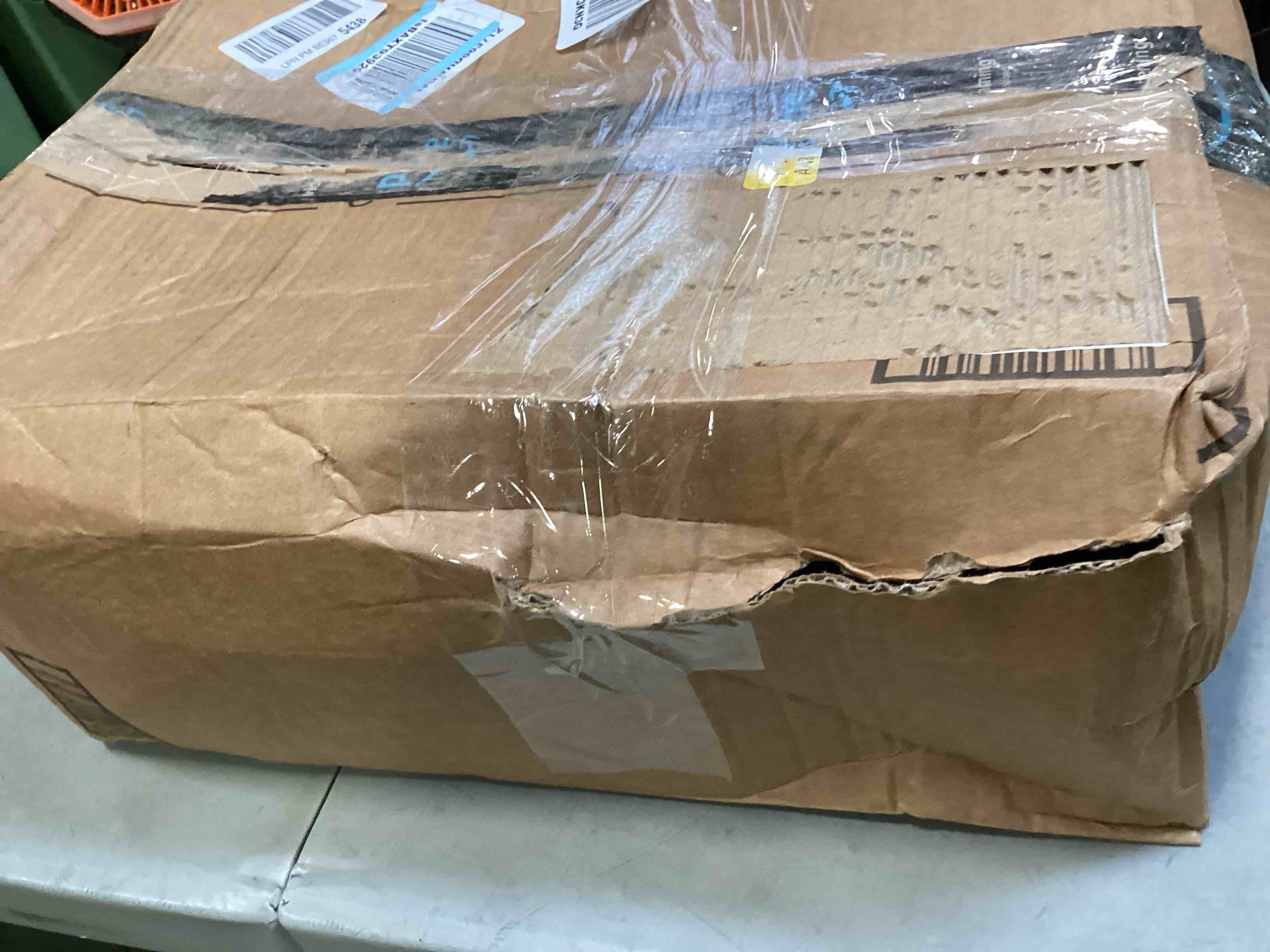 https://s3.amazonaws.com/lotting-images-prod/bidfta/BRN0036698_1723746783267.jpeg