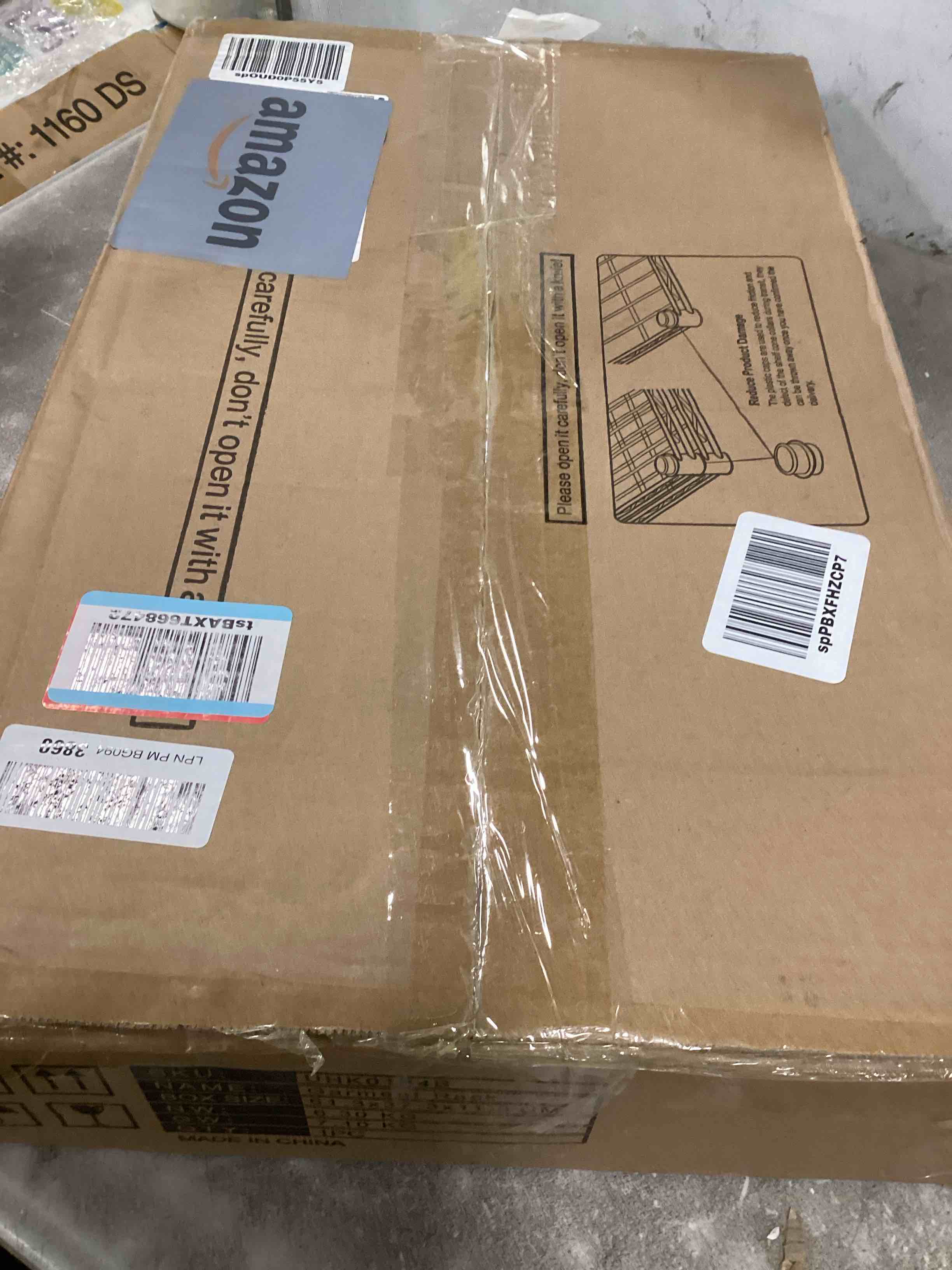 https://s3.amazonaws.com/lotting-images-prod/bidfta/BRN0037032_1723488867733.jpeg