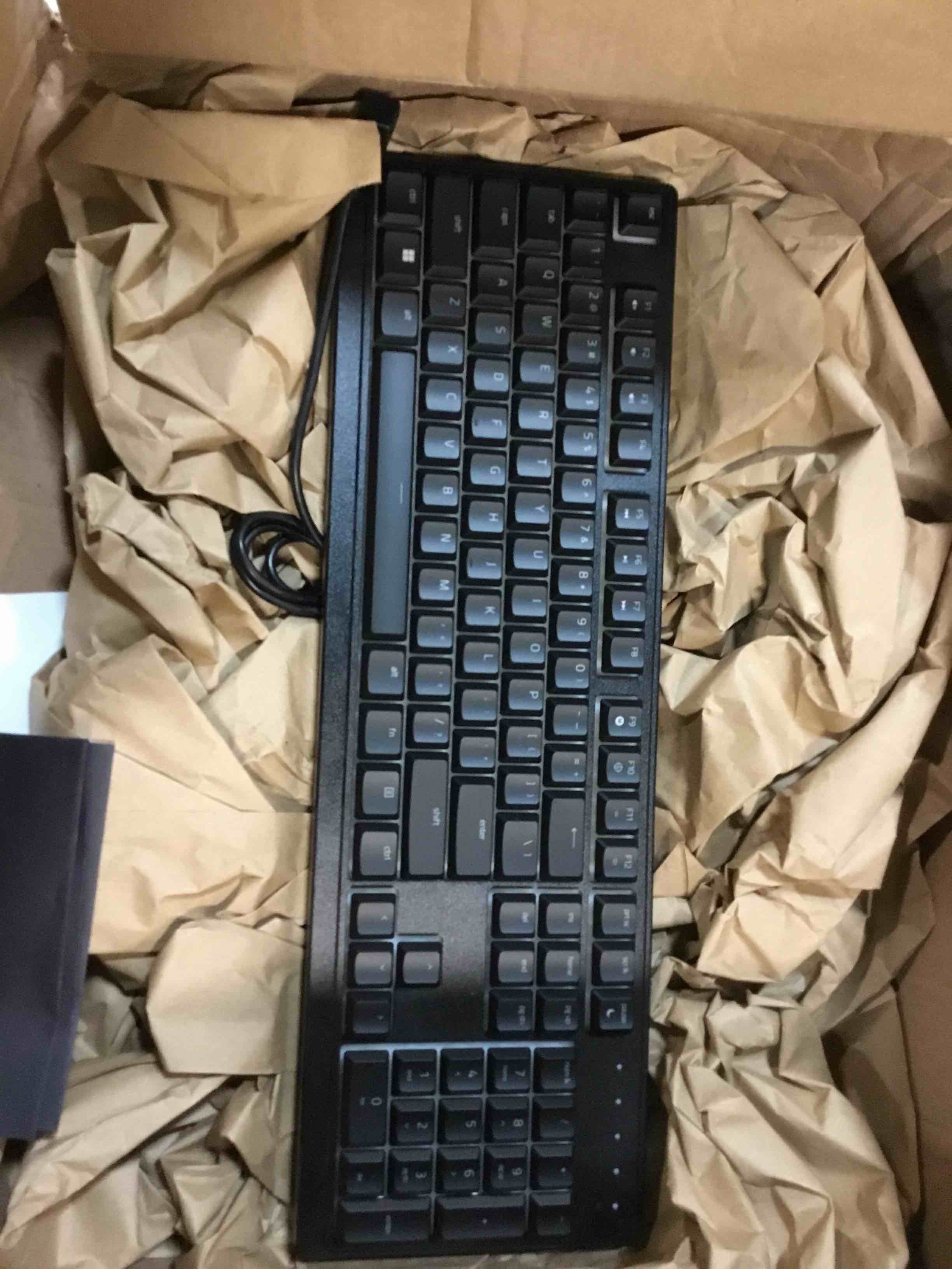 https://s3.amazonaws.com/lotting-images-prod/bidfta/BRN0039892_1723092971386.jpeg