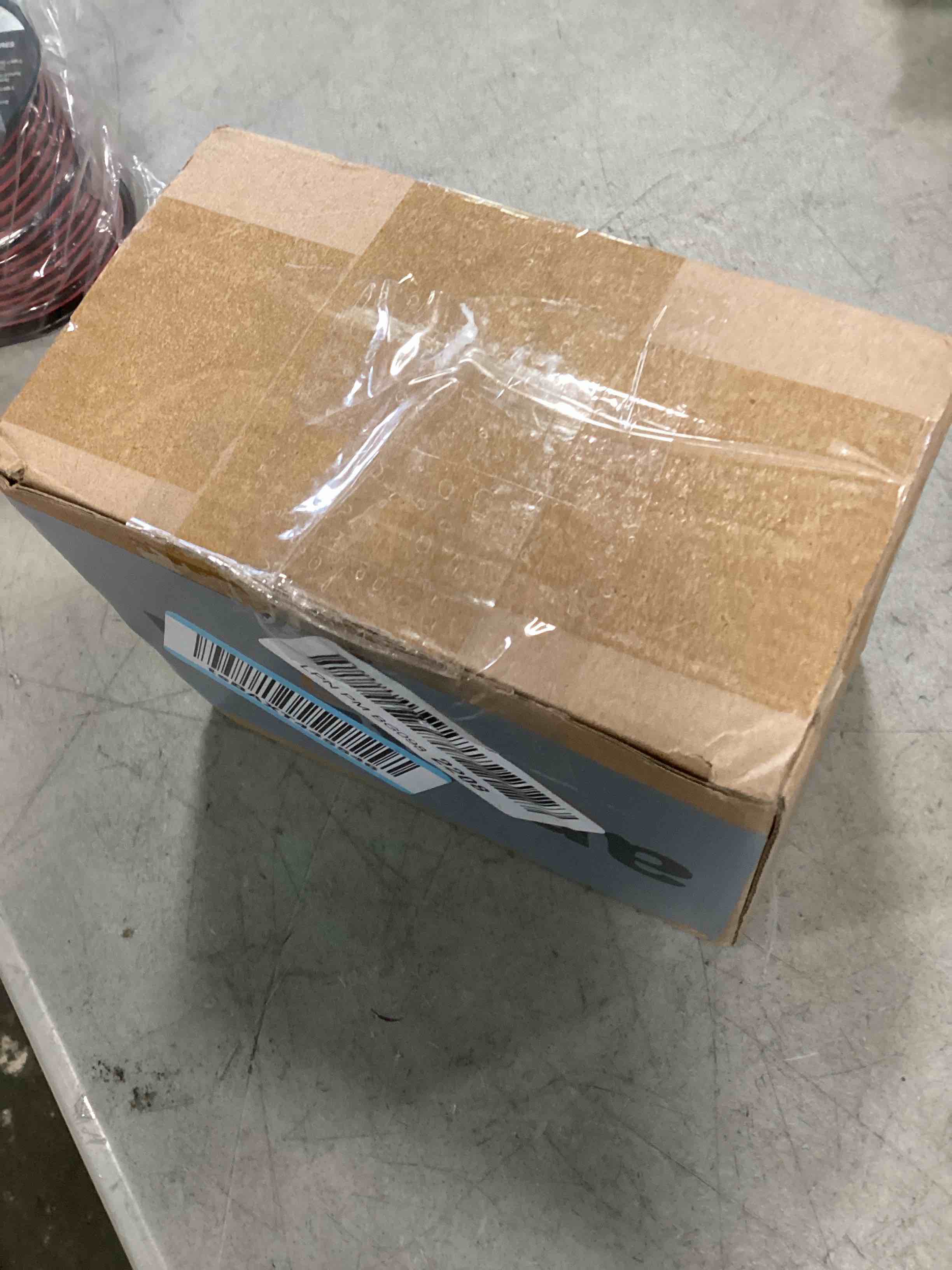 https://s3.amazonaws.com/lotting-images-prod/bidfta/BRN0040257_1724174239968.jpeg